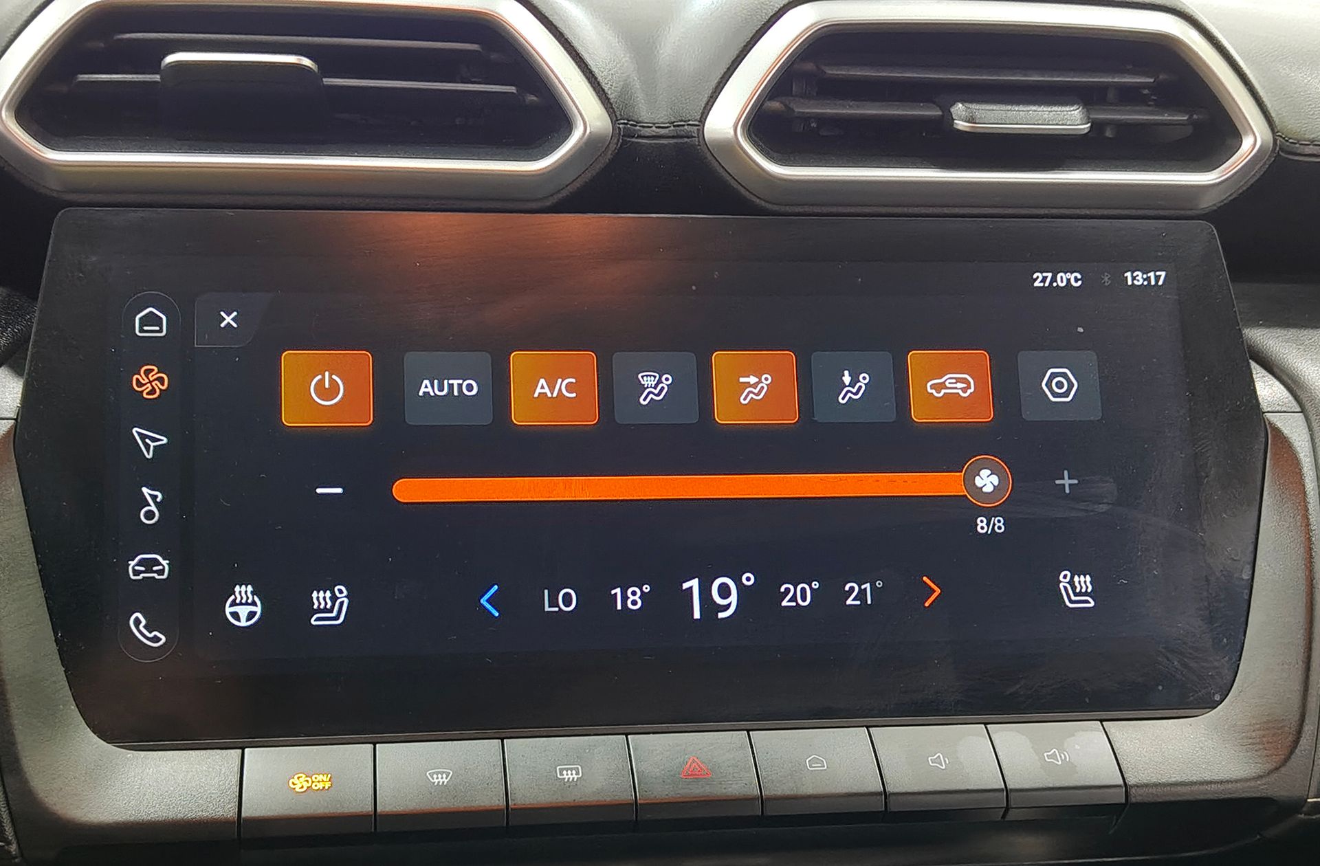 MG ZS 1.5 Hybrid+ Luxury - foto 32