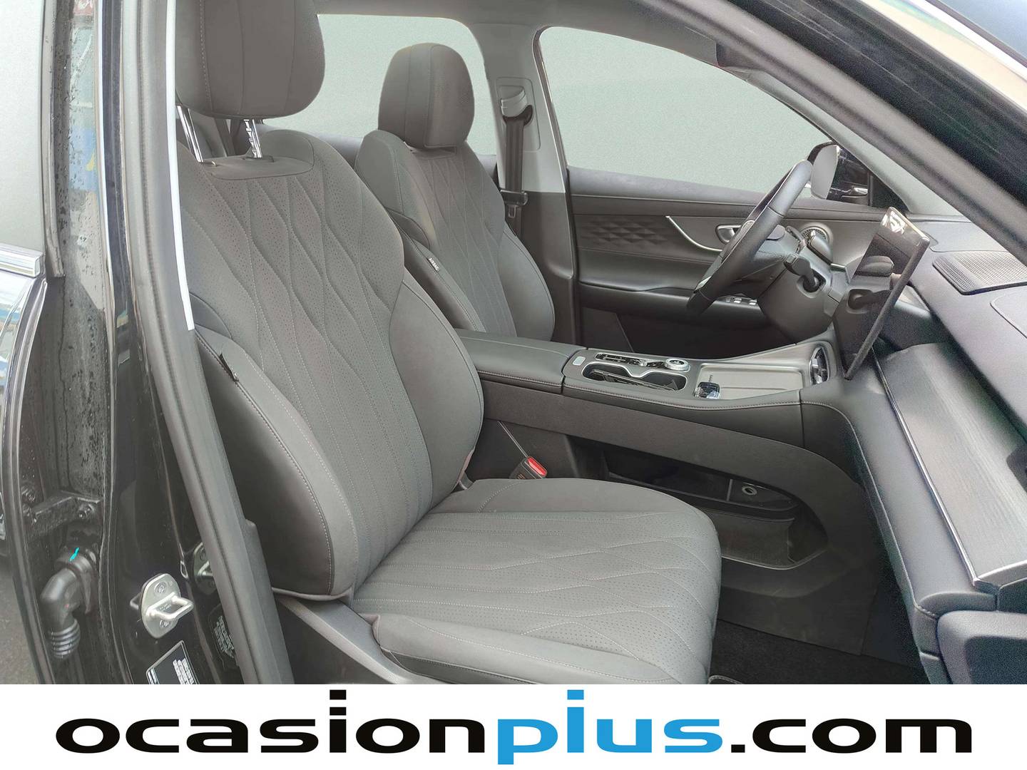 EBRO S800 EBRO S800 1.6 TGDI Luxury DCT (147 CV) 7 Plazas 147cv