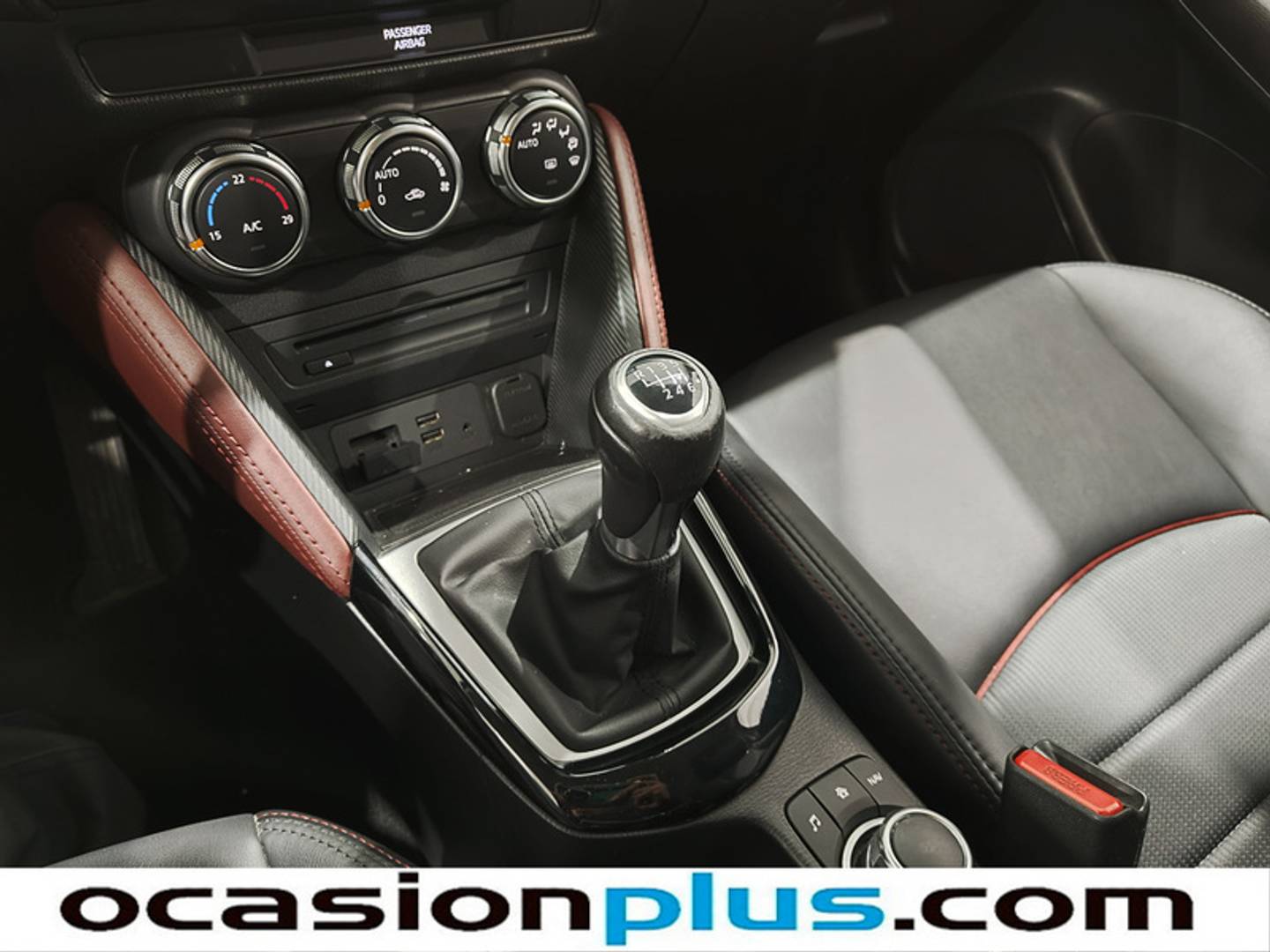 Foto Mazda CX-3 Mazda CX-3 1.5 DE SKYACTIV Luxury 2WD (105 CV)