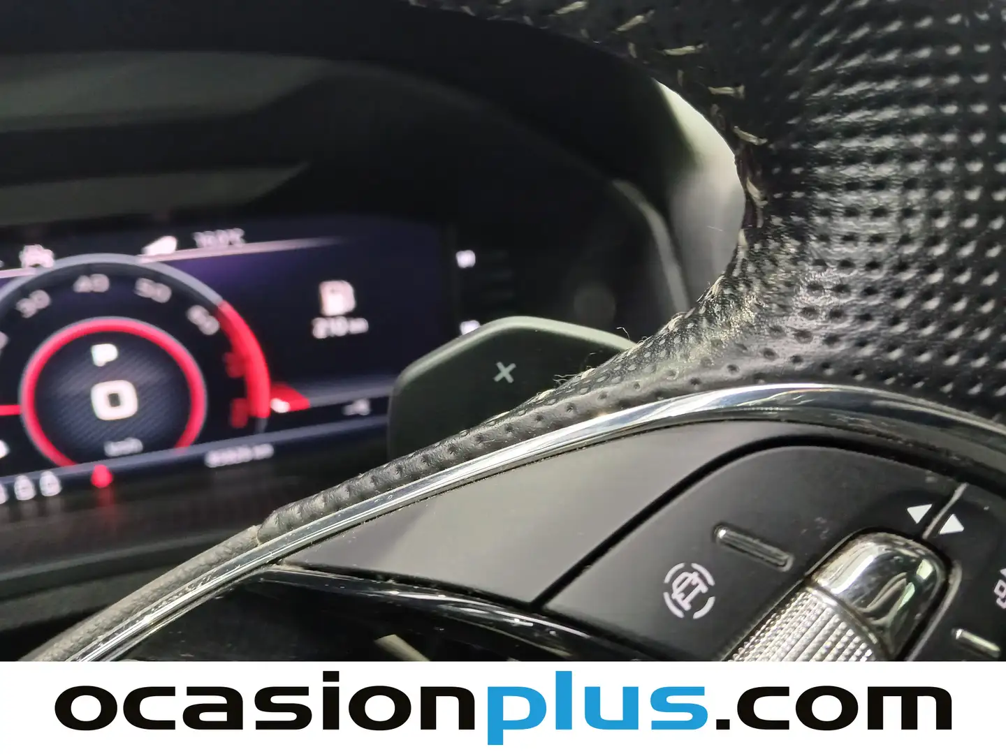 Foto Skoda Karoq Skoda Karoq 1.5 TSI ACT Sportline DSG (150 CV)