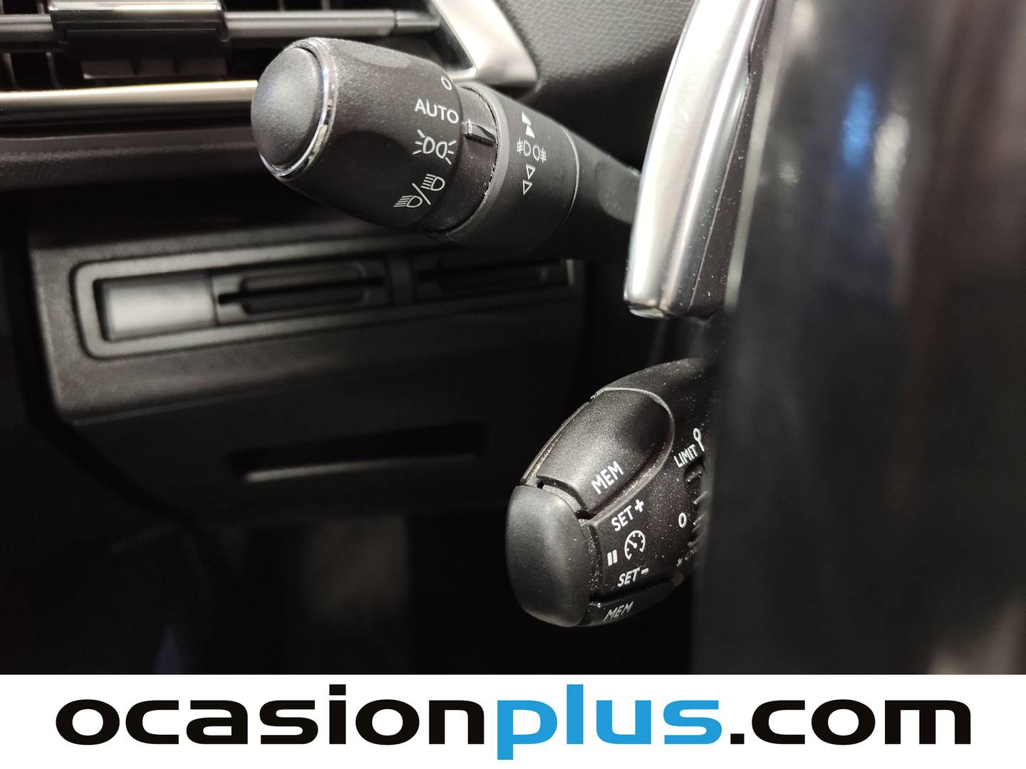 Peugeot 3008 Peugeot 3008 PureTech 130 Allure EAT6 (130 CV) 130cv