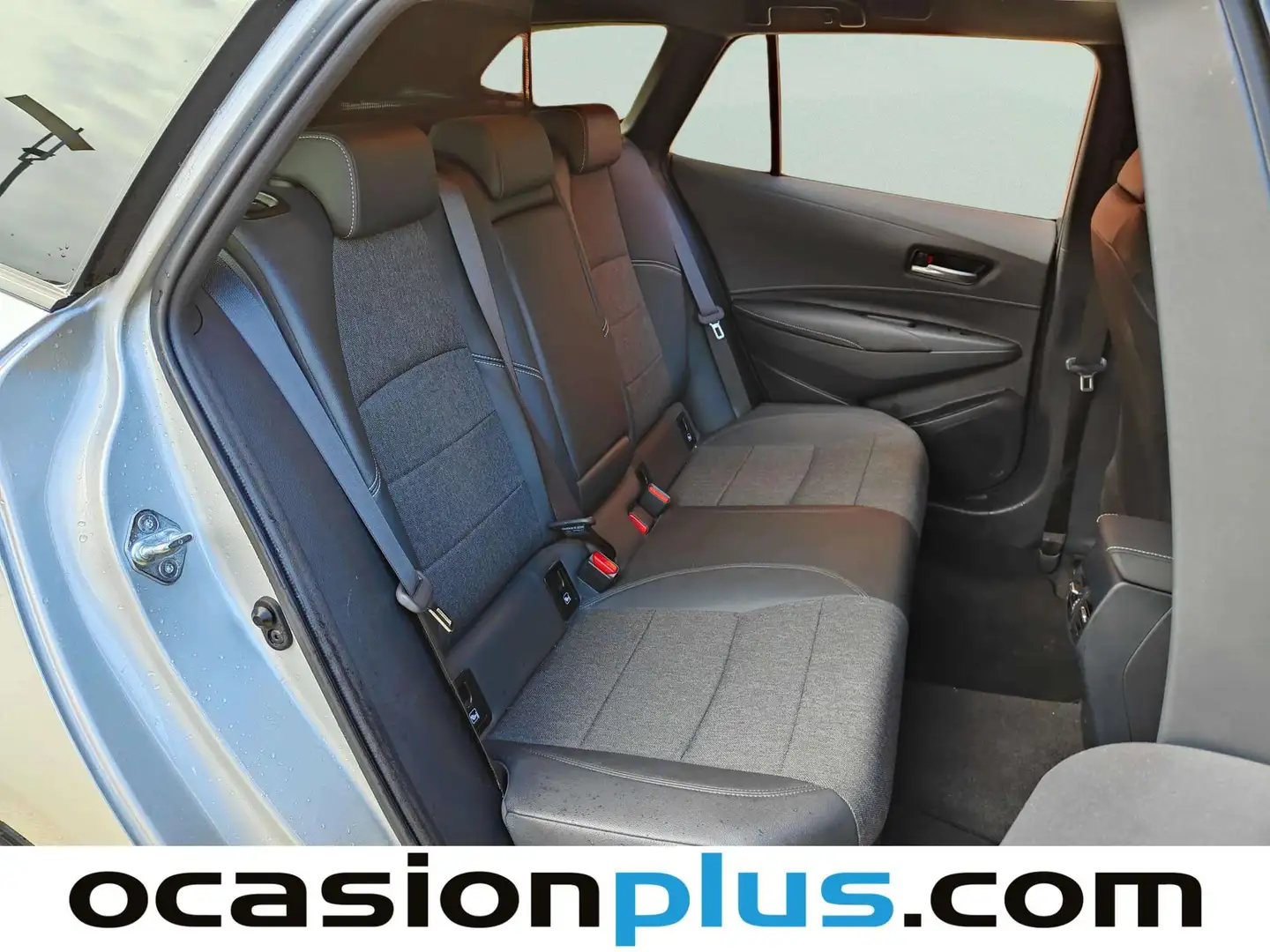 Foto Toyota Corolla Toyota Corolla 180H Style E-CVT (180 CV)