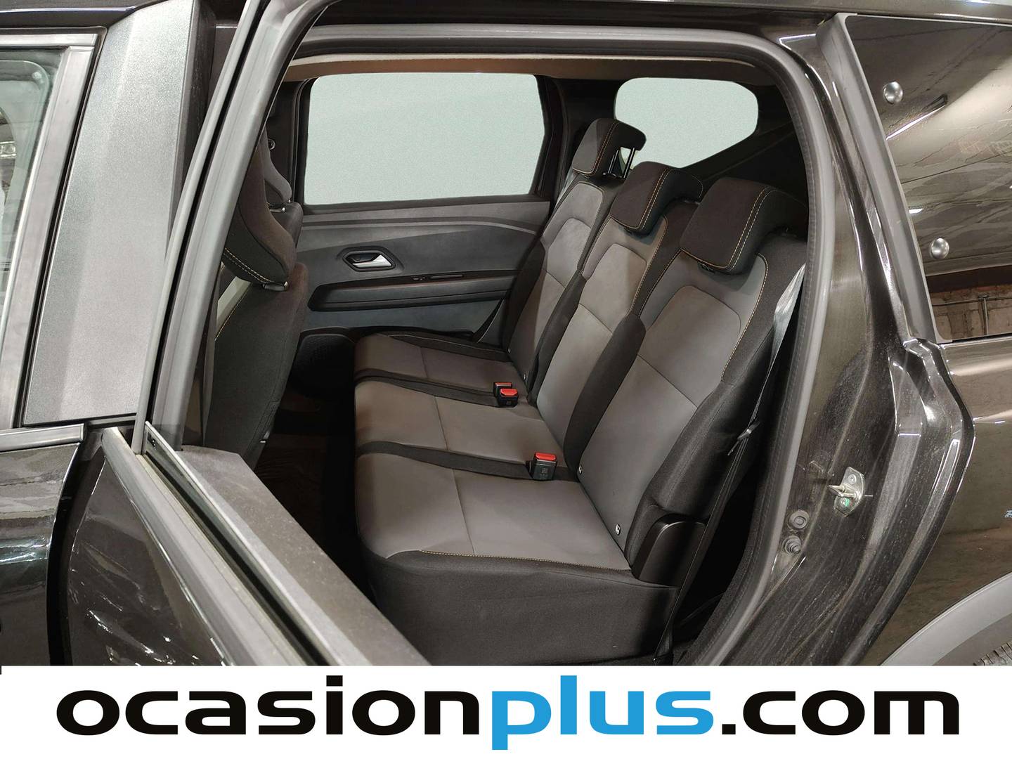 Foto asientos traseros Dacia Jogger Dacia Jogger Extreme Hybrid (140 CV) 7 Plazas