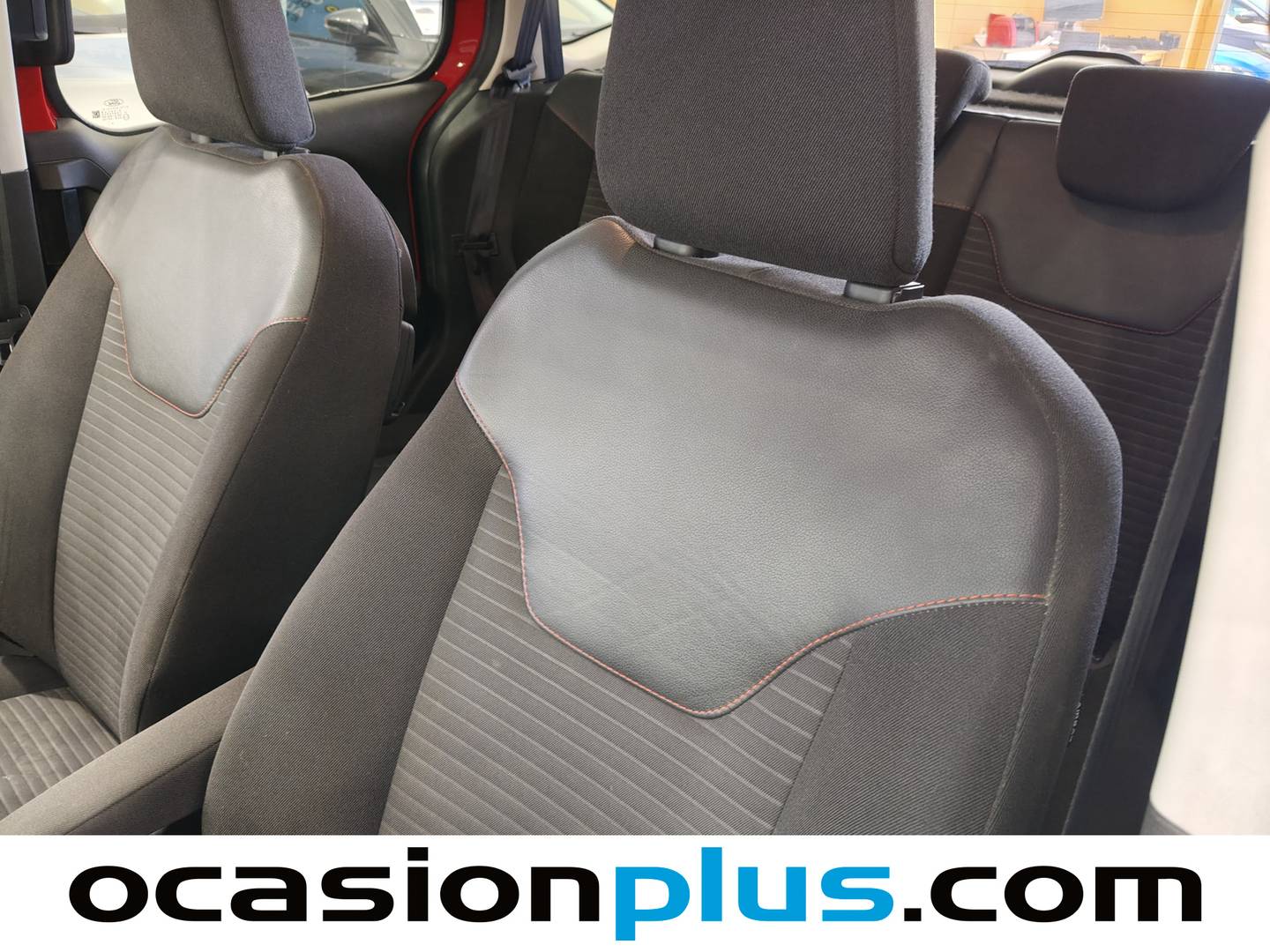 Extras del Ford Tourneo Courier Ford Tourneo Courier 1.0 EcoBoost Sport (100 CV)