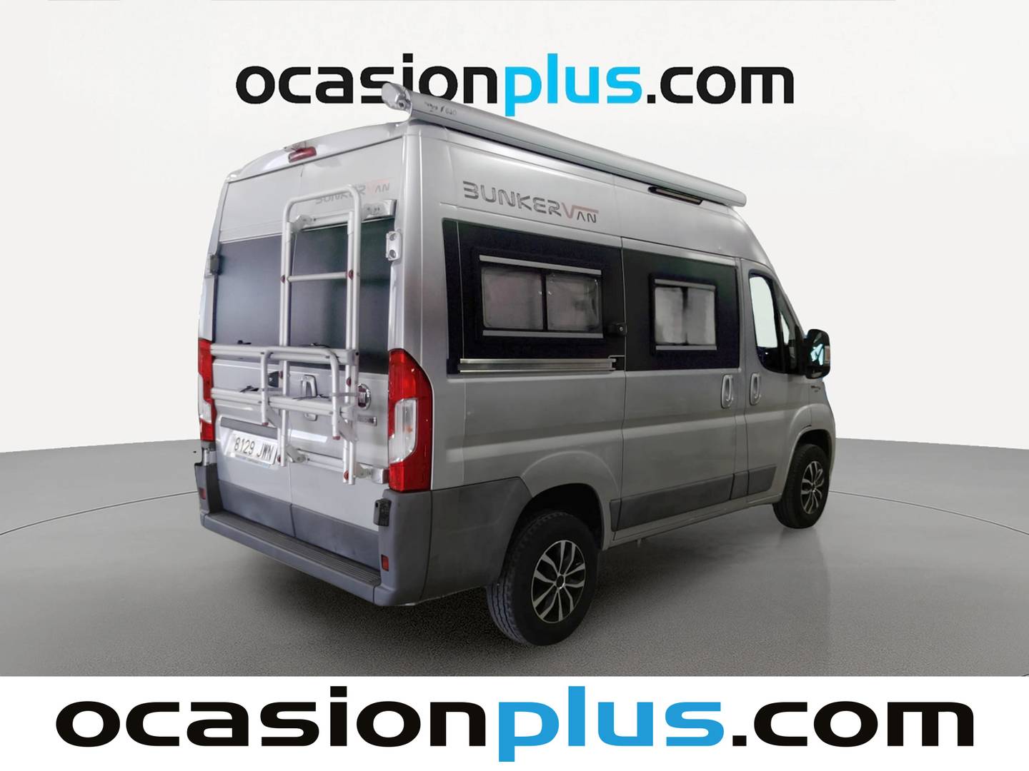 Foto trasera Fiat Ducato Fiat Ducato Furgon 30 2.3 Multijet Batalla Corta Techo Alto (130 CV) Camperizada derecha