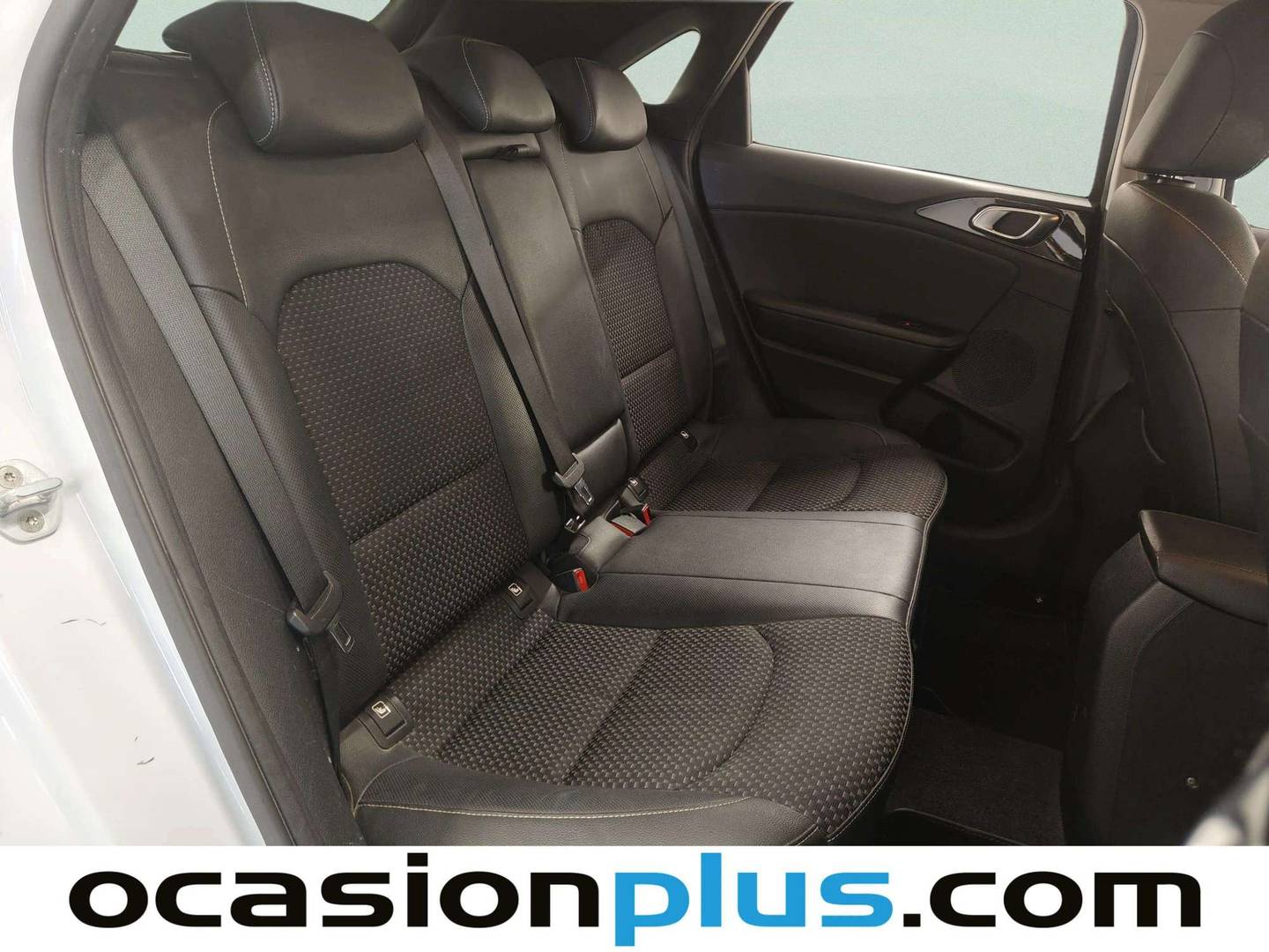 KIA Ceed KIA Ceed 1.4 T-GDi Tech DCT (140 CV) barato