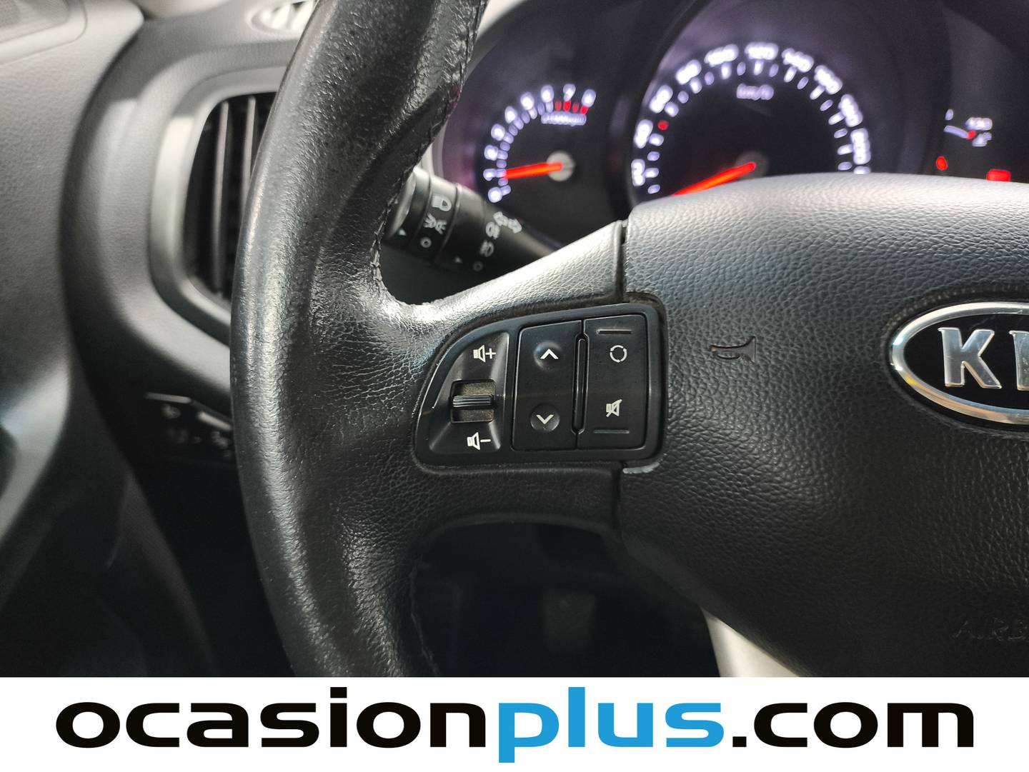 Extras y acabados del KIA Sportage KIA Sportage 1.6 GDI Drive 4x2 (135 CV)