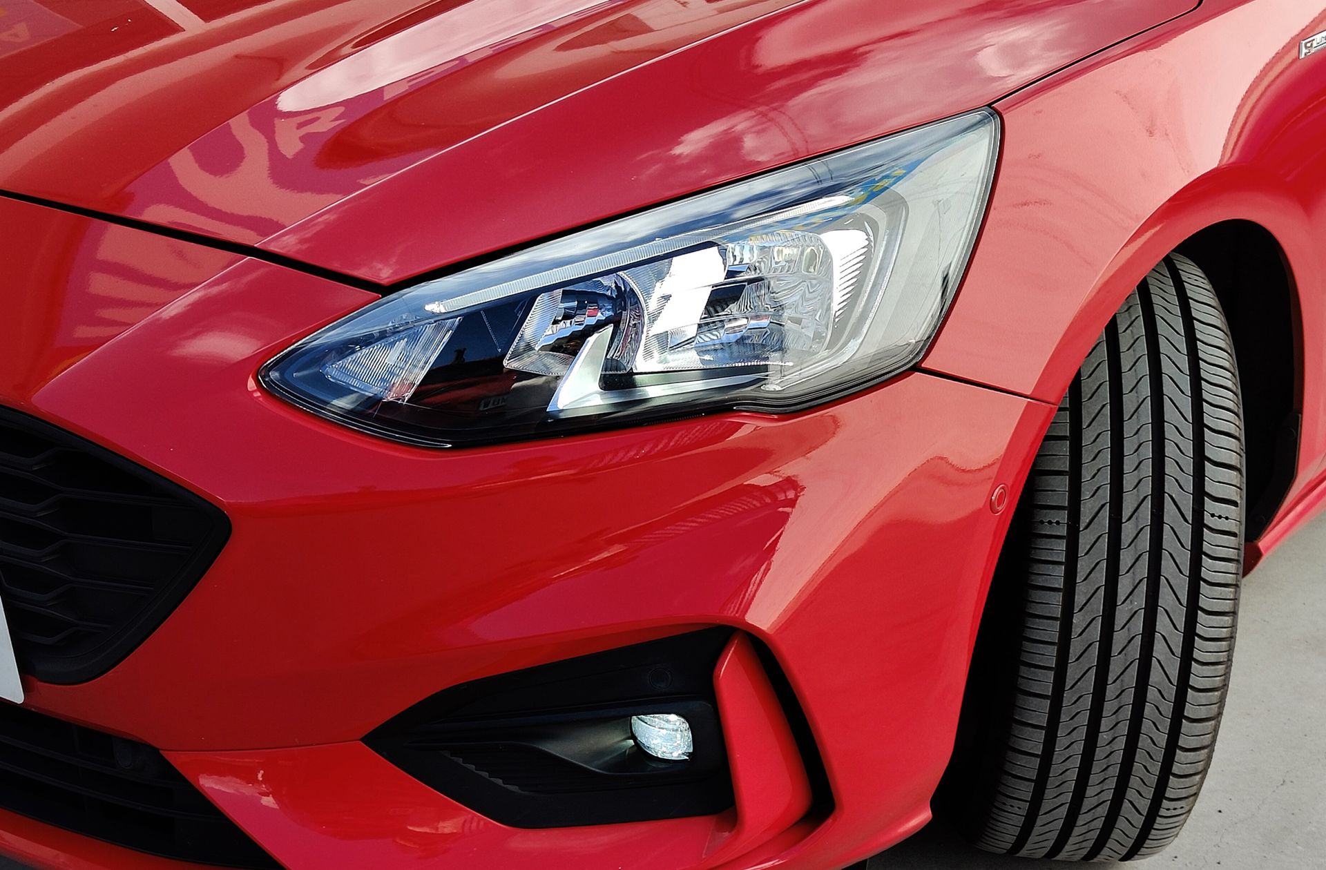 Ford Focus 1.0 EcoBoost ST-Line - foto 19