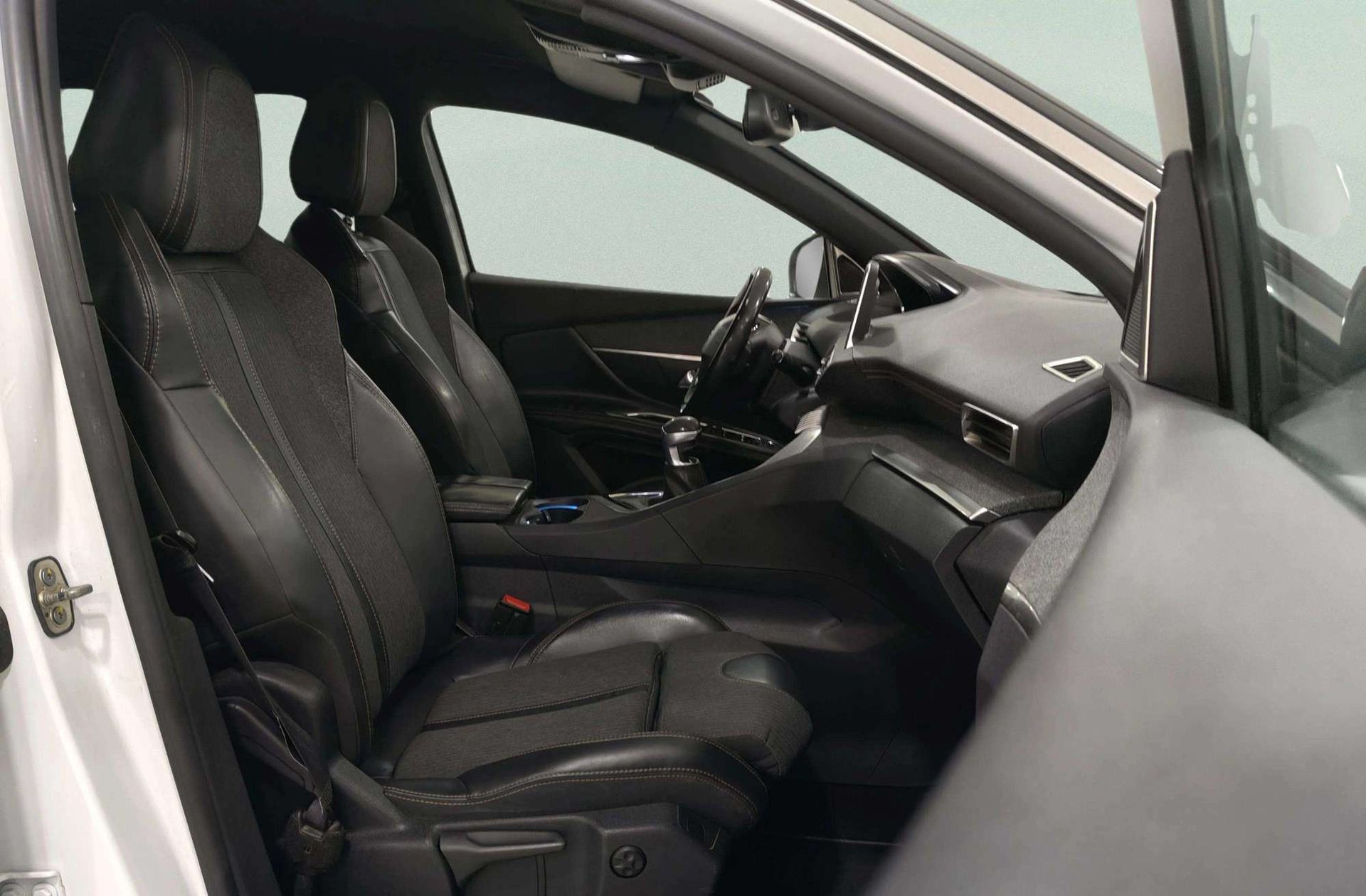 Peugeot 5008 BlueHDi 150 GT-Line - foto 21
