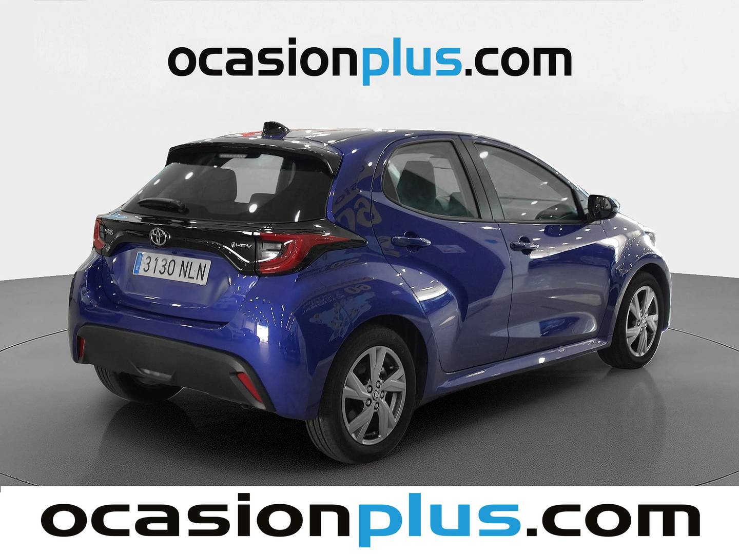 Foto trasera Toyota Yaris Toyota Yaris 120H Active Plus (116 CV) derecha