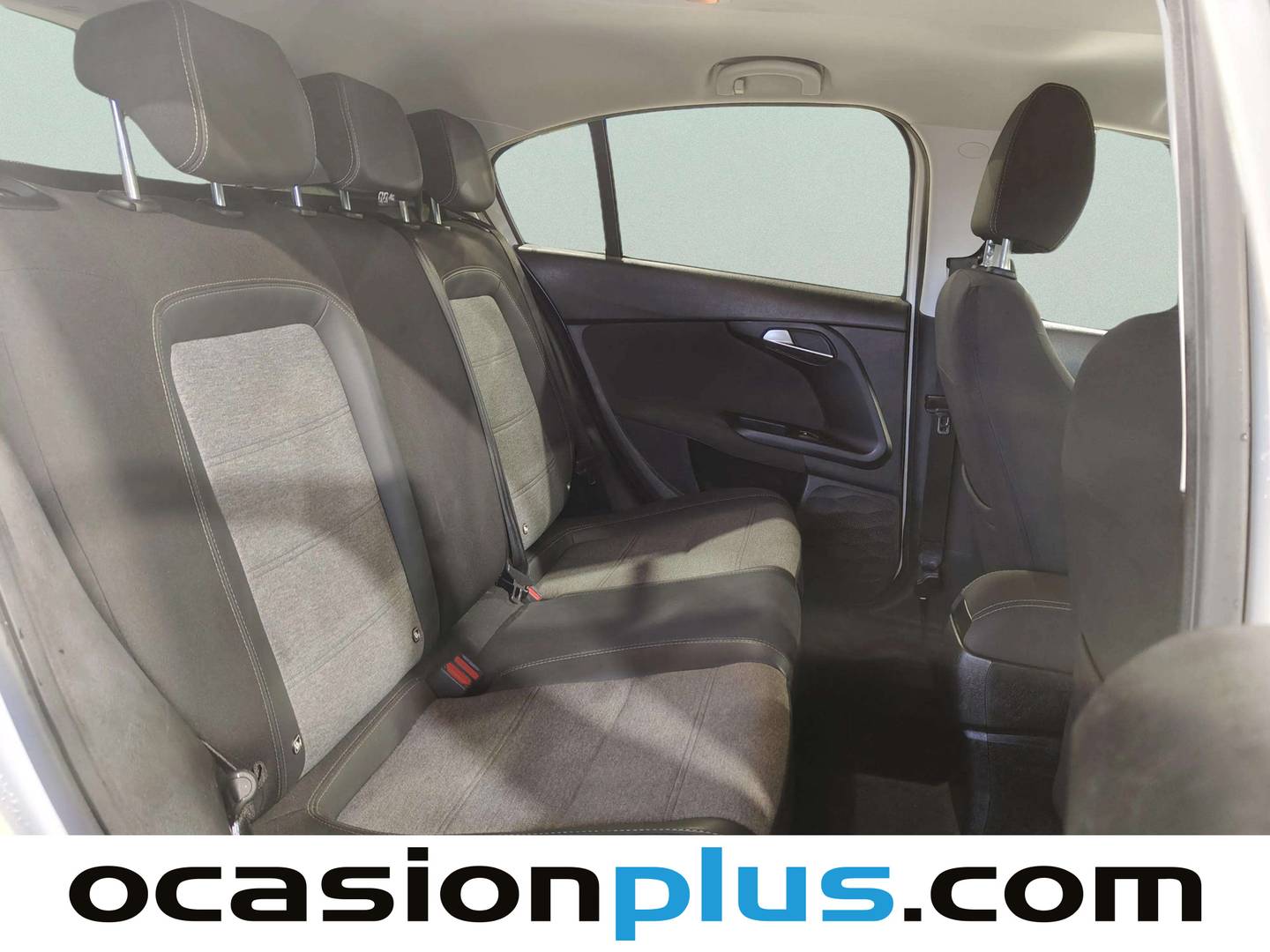 Foto Fiat Tipo Fiat Tipo 1.5 Hybrid Cross DCT (130 CV)