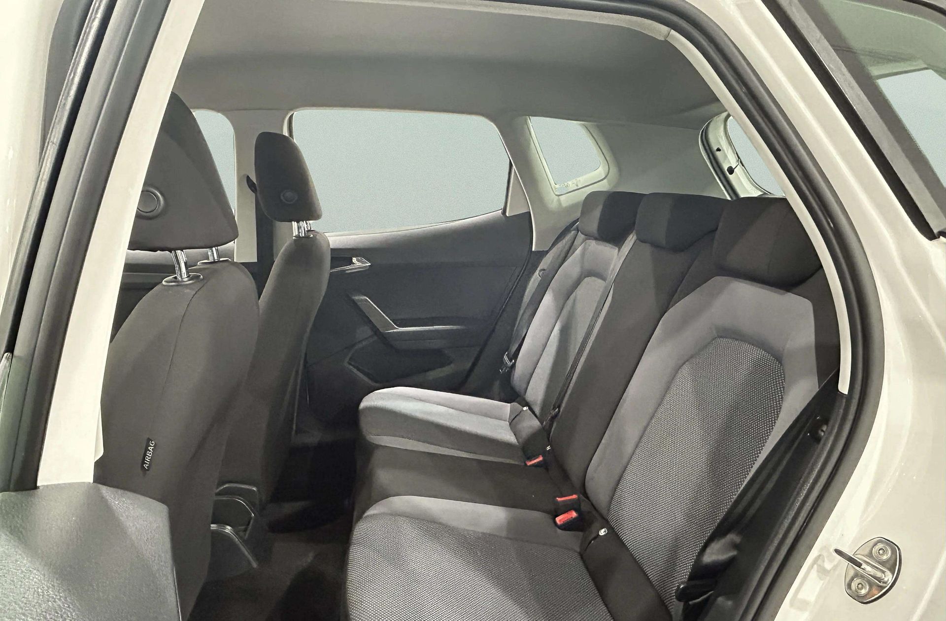 SEAT Arona 1.0 TSI Ecomotive Style - foto 10