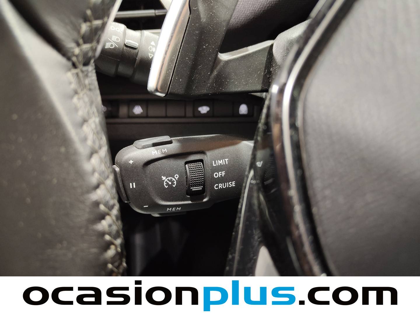 Foto Peugeot 3008 Peugeot 3008 BlueHDI 130 S&S Allure EAT8 (130 CV)