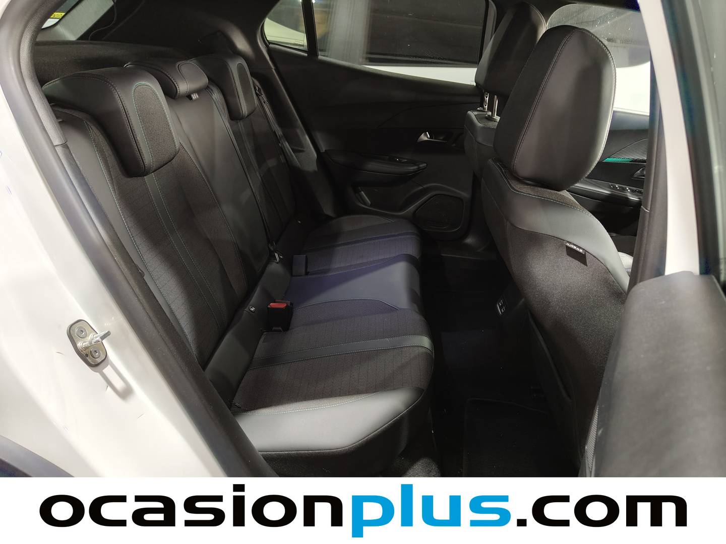 Peugeot 2008 Peugeot 2008 BlueHDi 130 S&S Allure Pack EAT8 (130 CV) al mejor precio