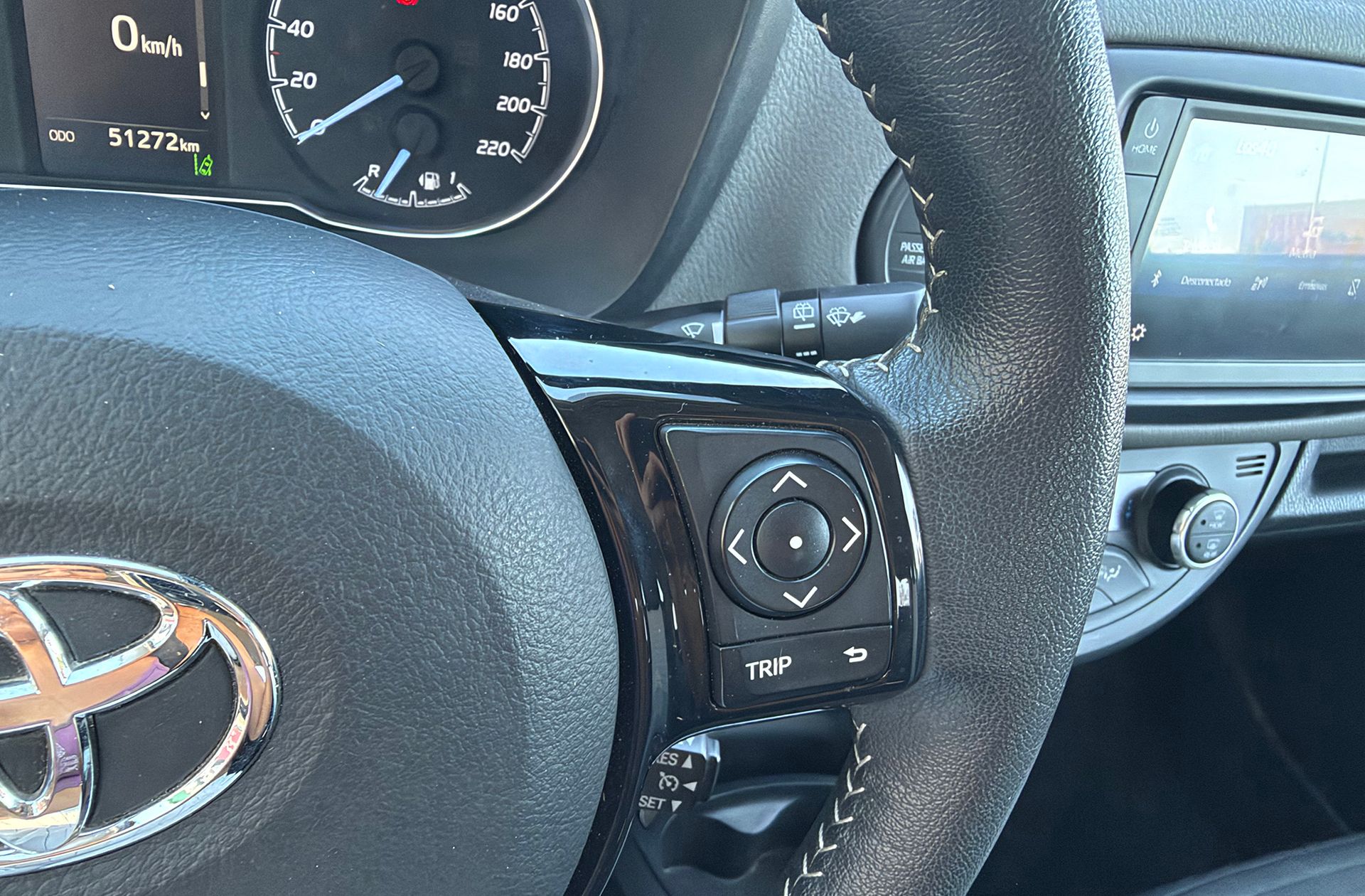 Toyota Yaris 1.5 100H Advance - foto 22