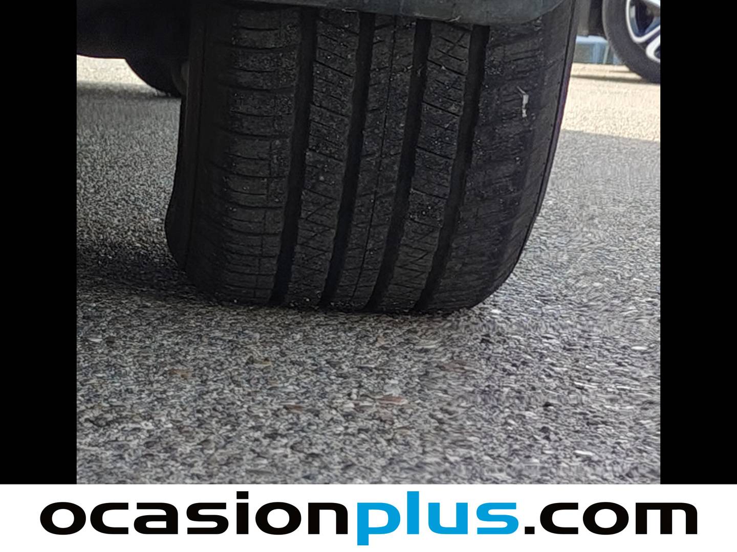 Foto SsangYong Rodius Ssangyong Rodius 2.0 e-Xdi Limited 4x4 Auto (155 CV) 7 Plazas