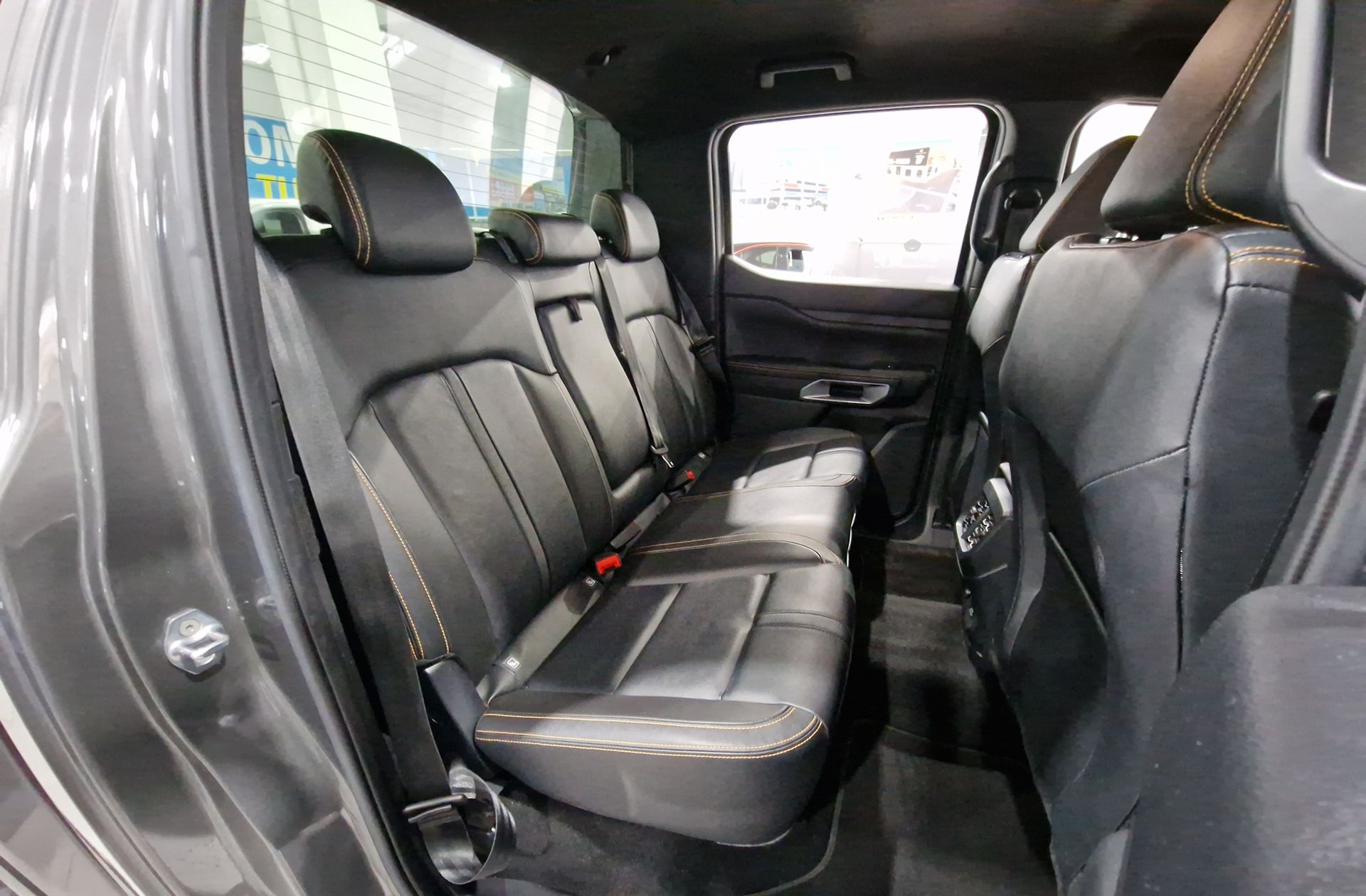 Ford Ranger Pickup 2.0 EcoBlue Doble Cabina Wildtrack e-AWD - foto 19