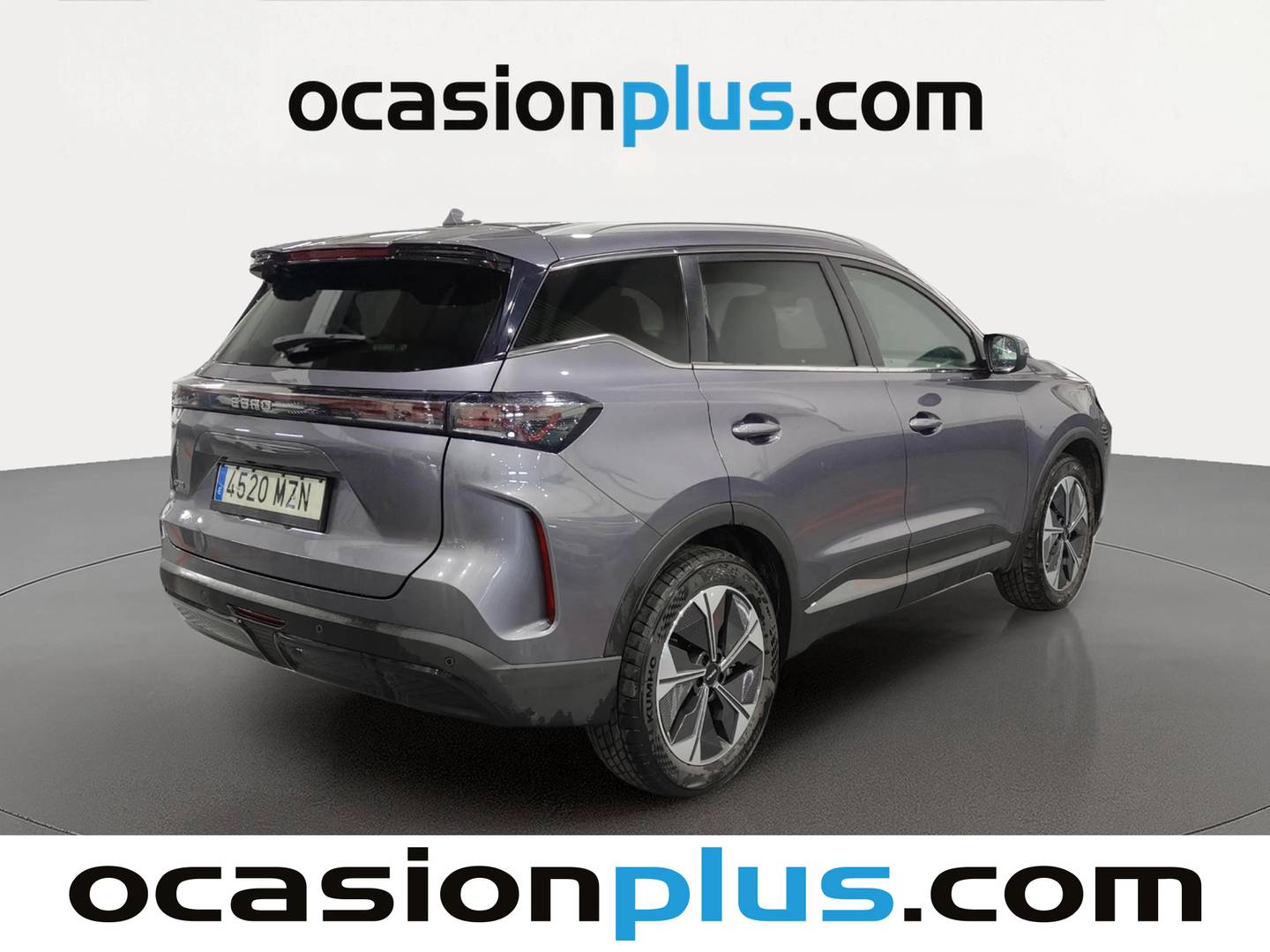Foto trasera EBRO S700 EBRO S700 1.6 TGDI Luxury 7 DCT (147 CV) izquierda