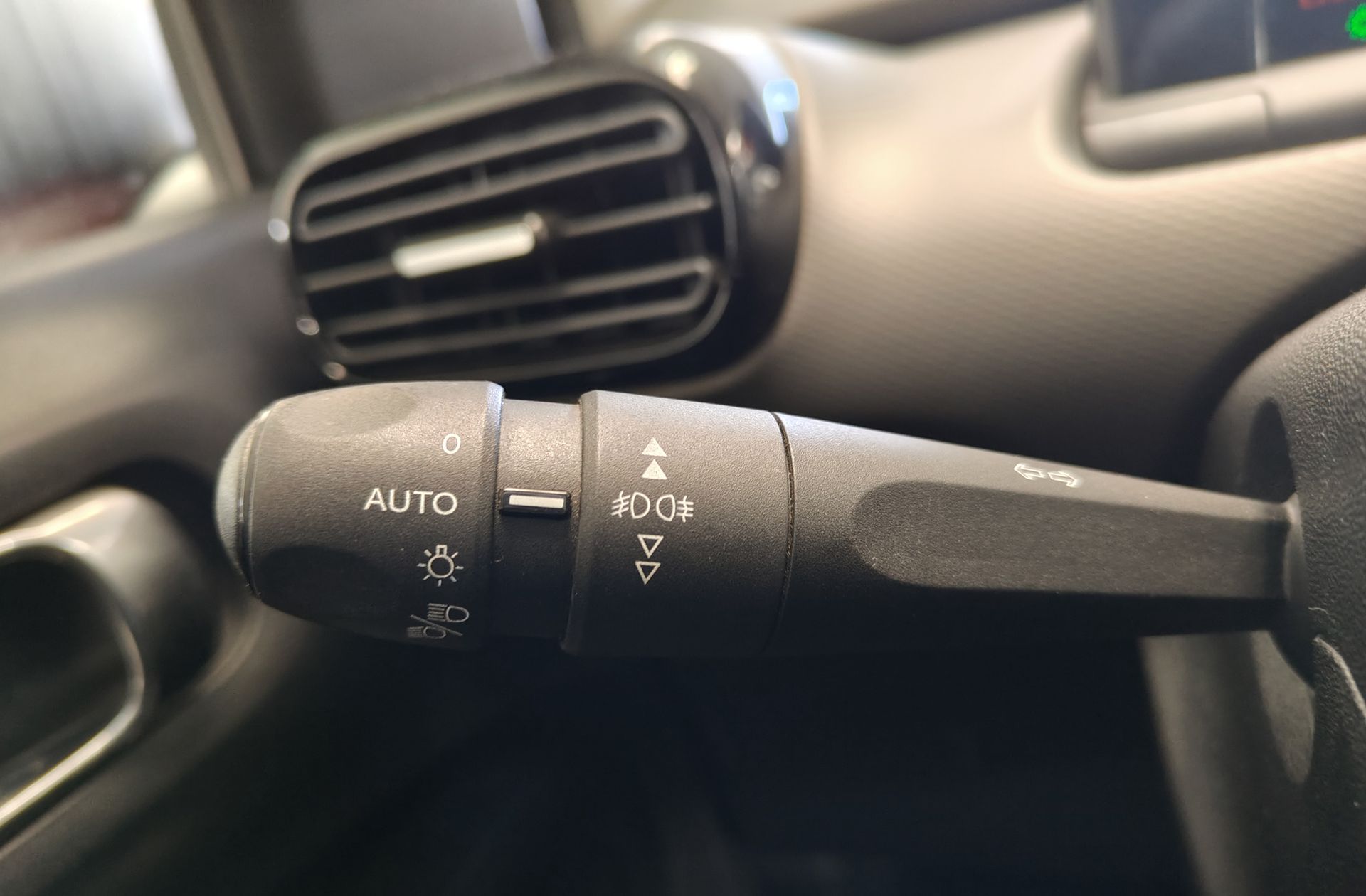 Citroën C4 Cactus PureTech 82 Feel Edition - foto 20