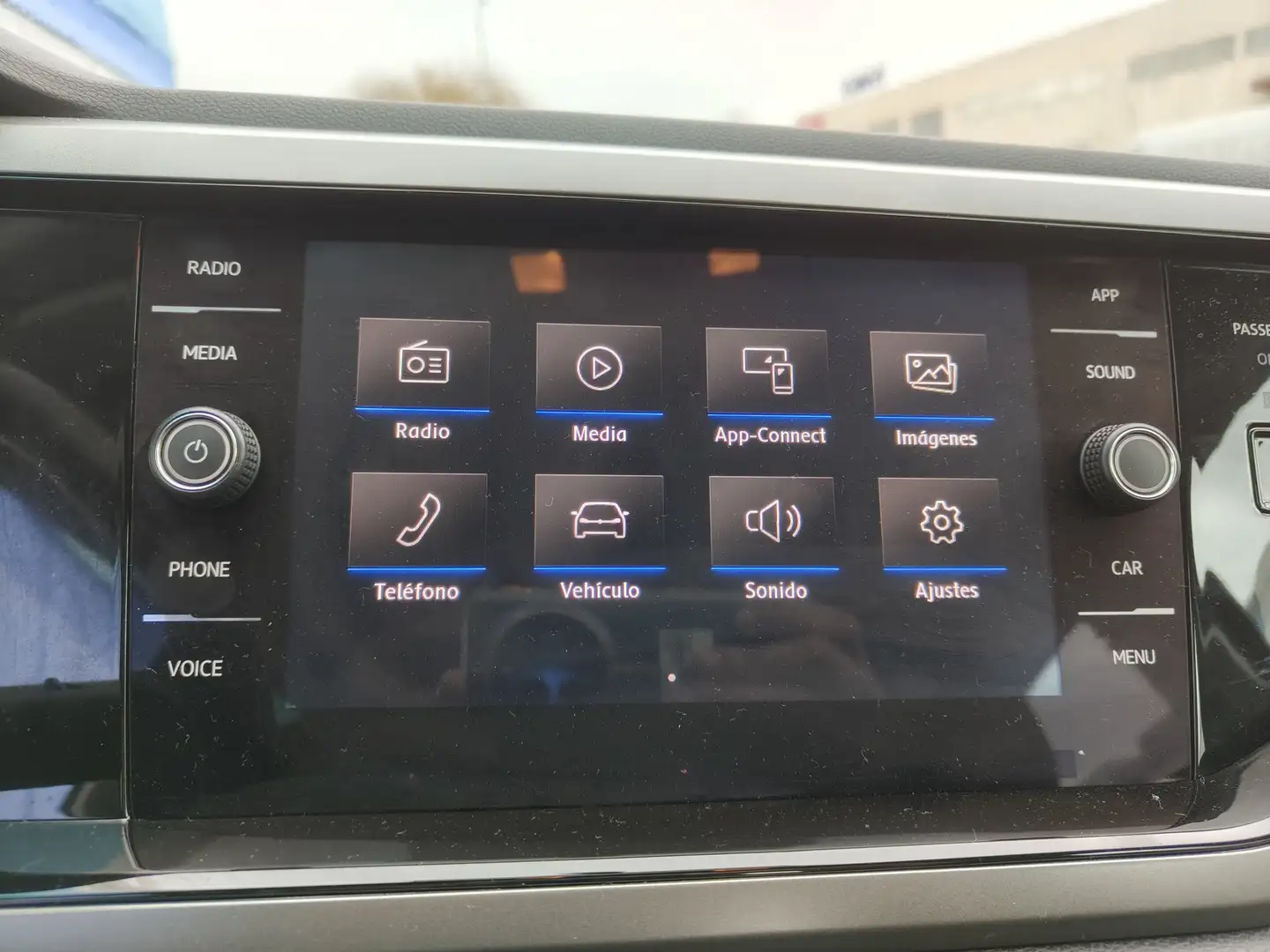 Foto Volkswagen Polo Volkswagen Polo Advance 1.0 TSI (95 CV)