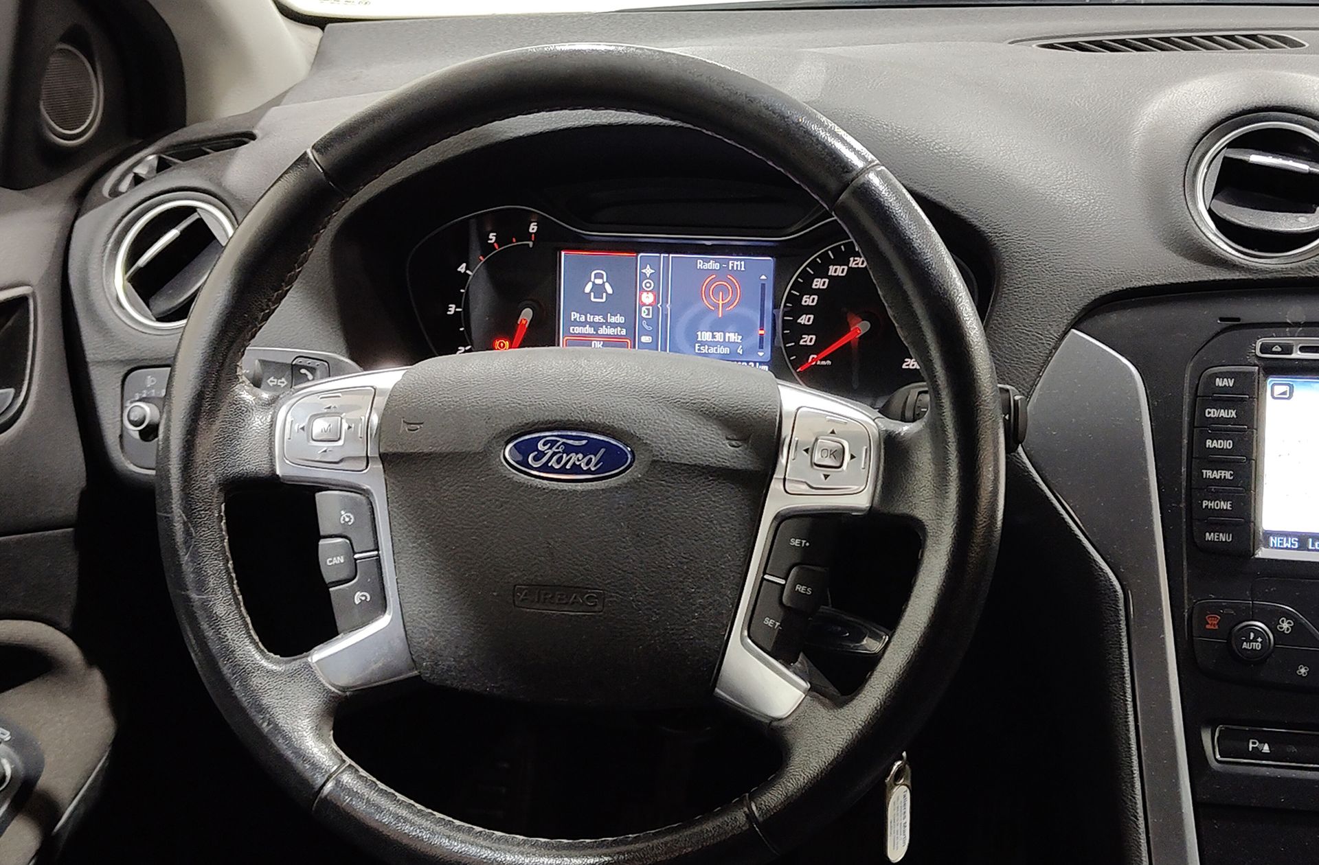 Ford Mondeo 2.0 TDCi Limited Edition - foto 20