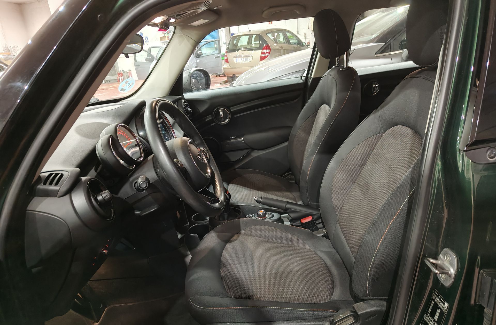 MINI Cooper One - foto 13