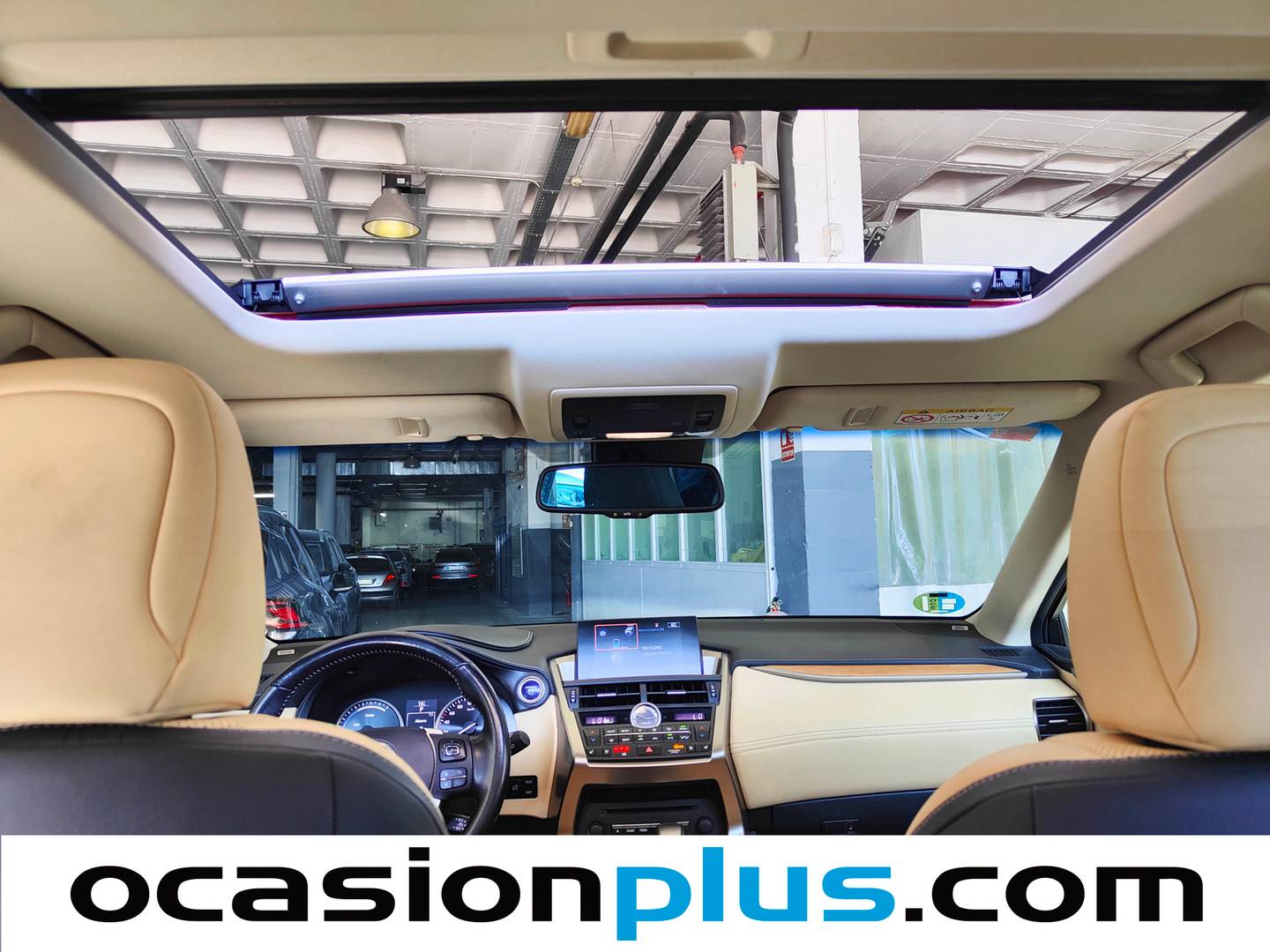 Extras y acabados del Lexus NX Lexus NX 2.5 300h Luxury 4WD (197 CV)