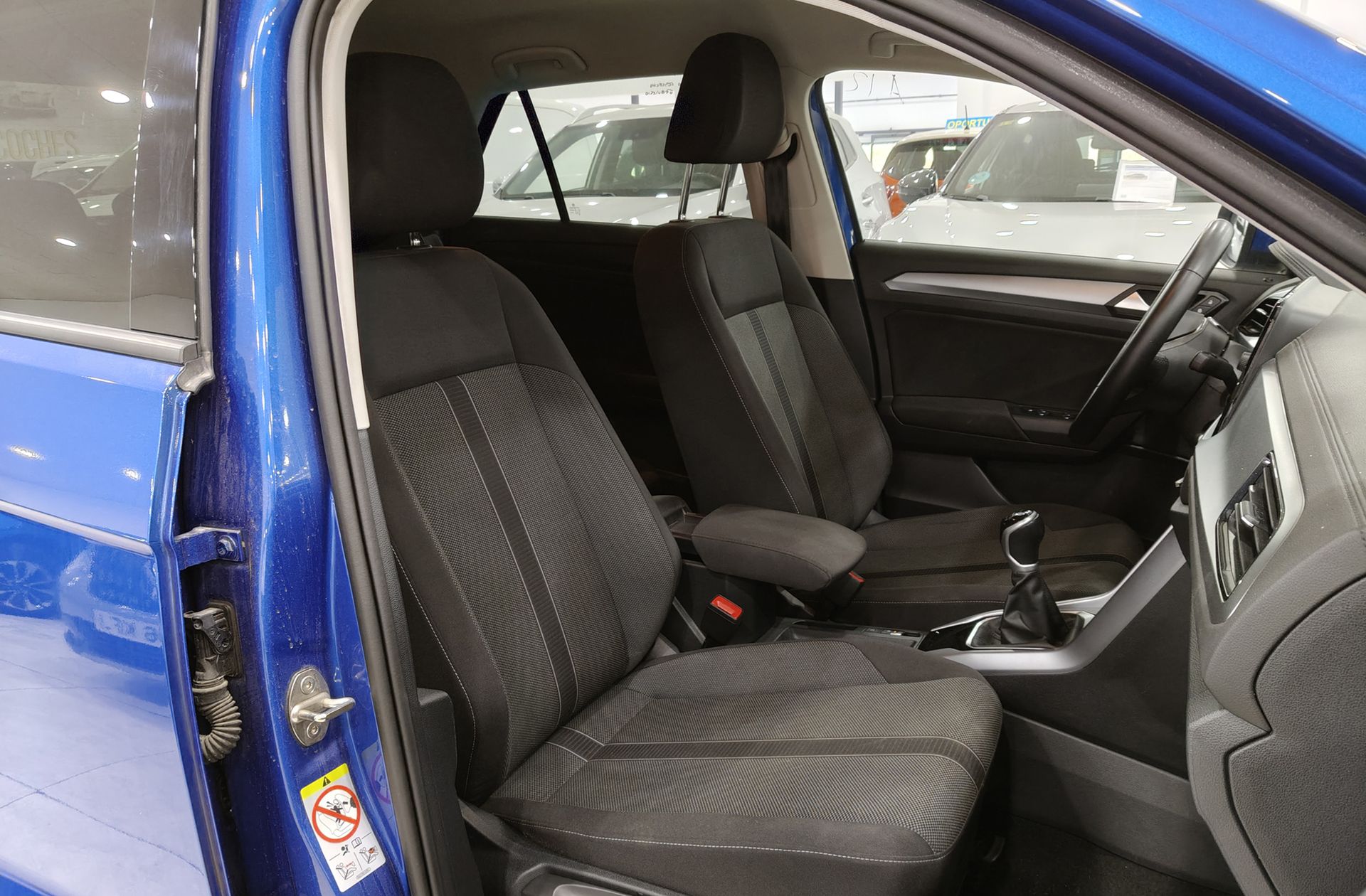 Volkswagen T-Roc Life 1.0 TSI - foto 18