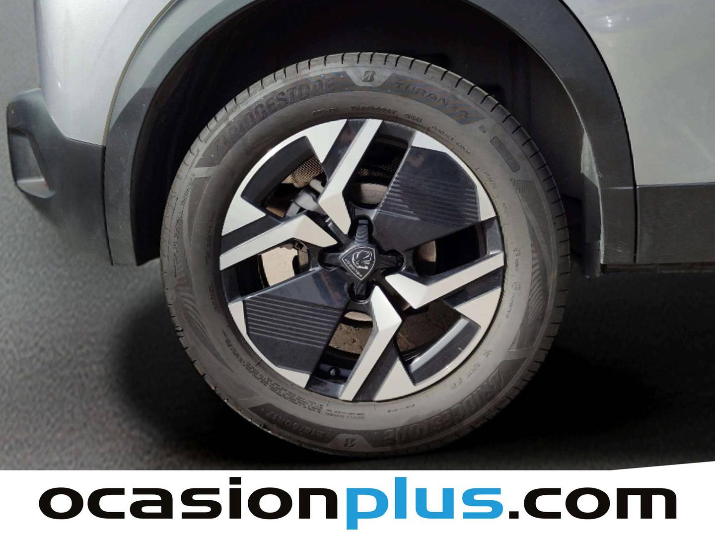 Peugeot 2008 Peugeot 2008 Allure Hybrid eDCS6 (145 CV) 2025