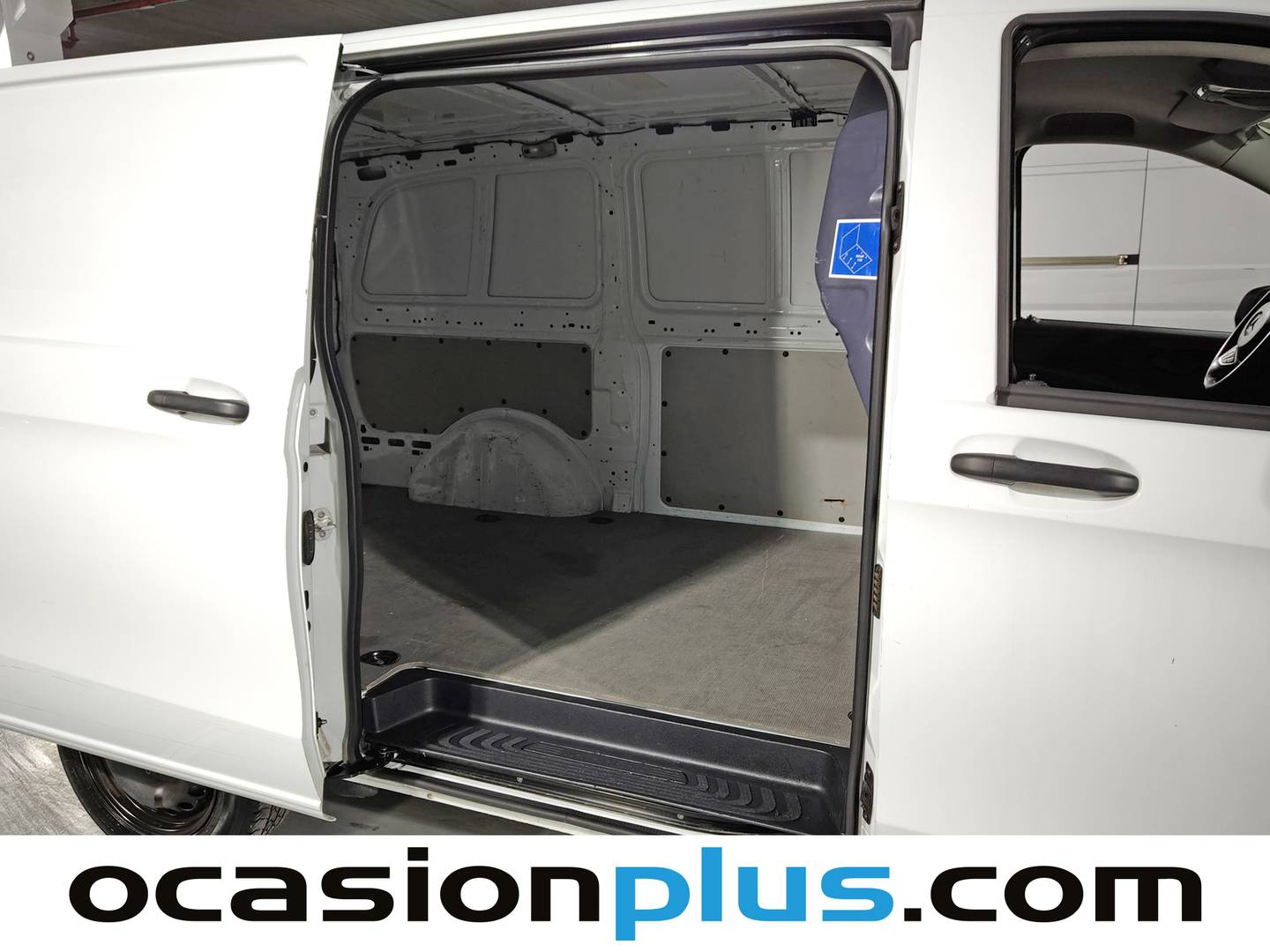 Foto Mercedes Vito Mercedes-Benz Vito Furgon 114 CDI Pro larga AT (136 CV)