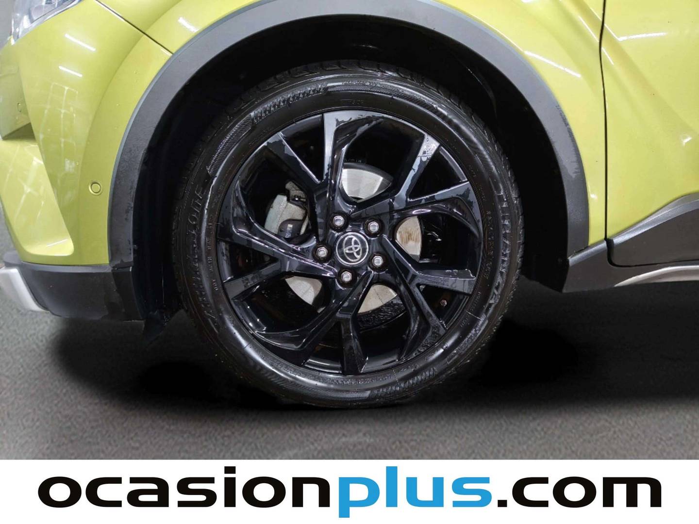 Foto Toyota C-HR Toyota C-HR 1.8 125H Limited Edition 90 kW (122 CV)