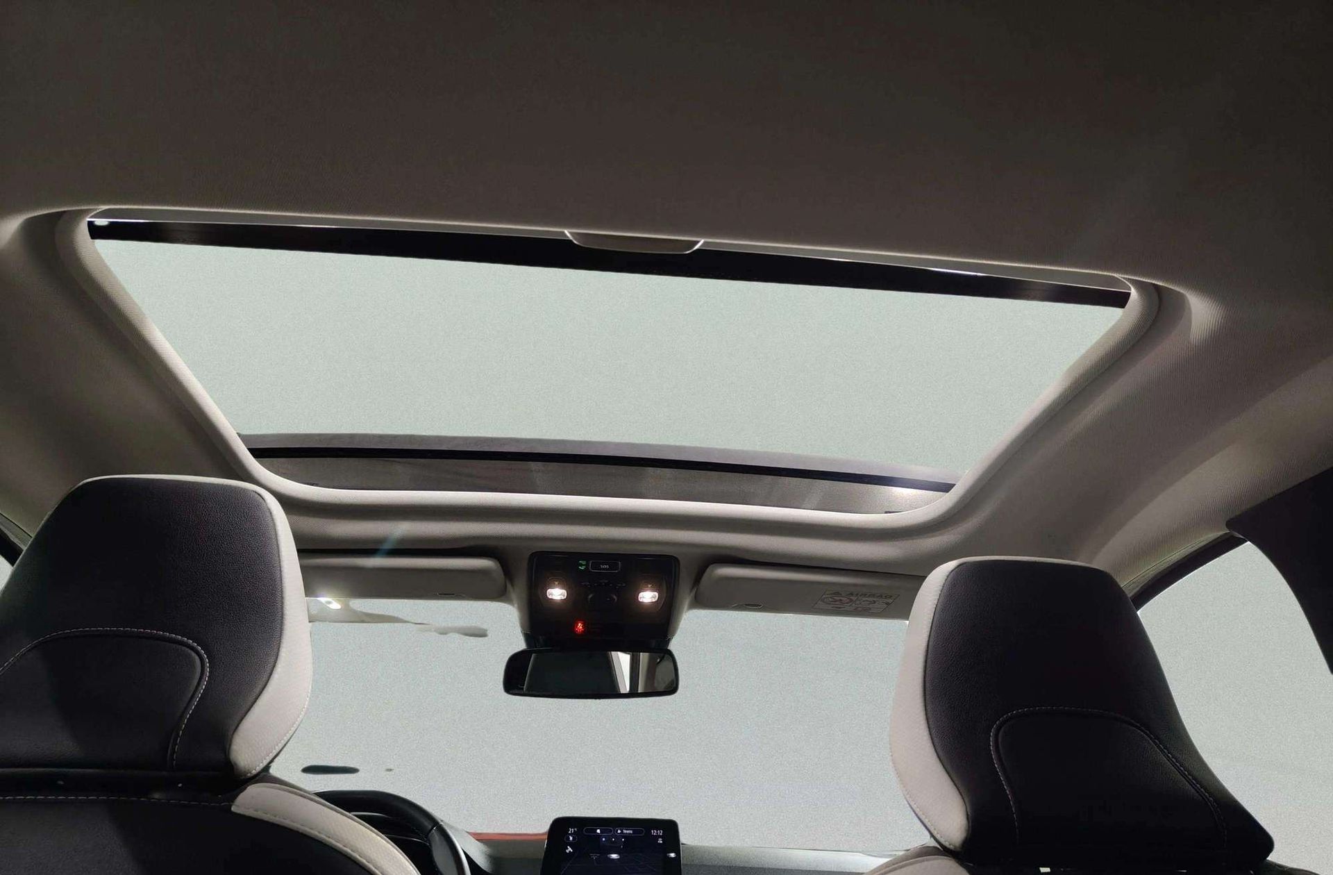 Renault Captur Techno E-Tech Híbrido - foto 6