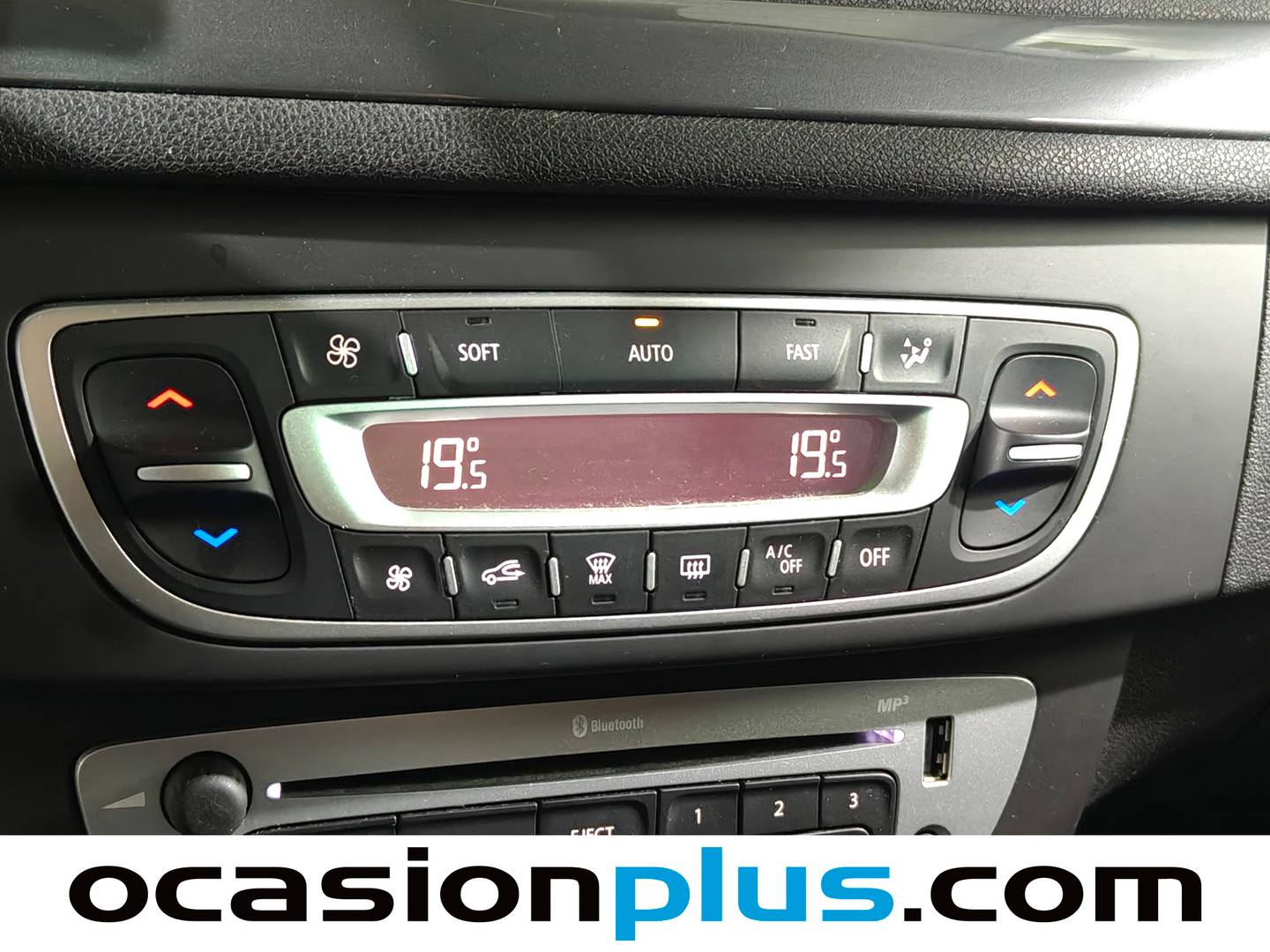 Extras del Renault Mégane Renault Megane Limited Energy S&S TCe (115 CV)