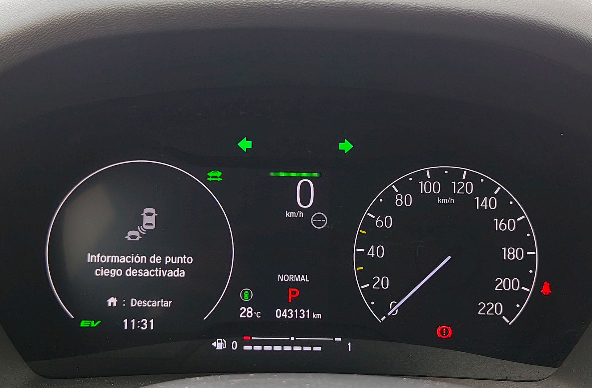 Honda HR-V 1.5 i-MMD Advance 4x2 - foto 25