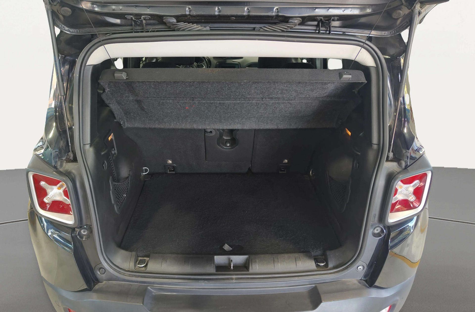 Jeep Renegade 1.4 MultiAir Limited 4x2 Ddct - foto 16