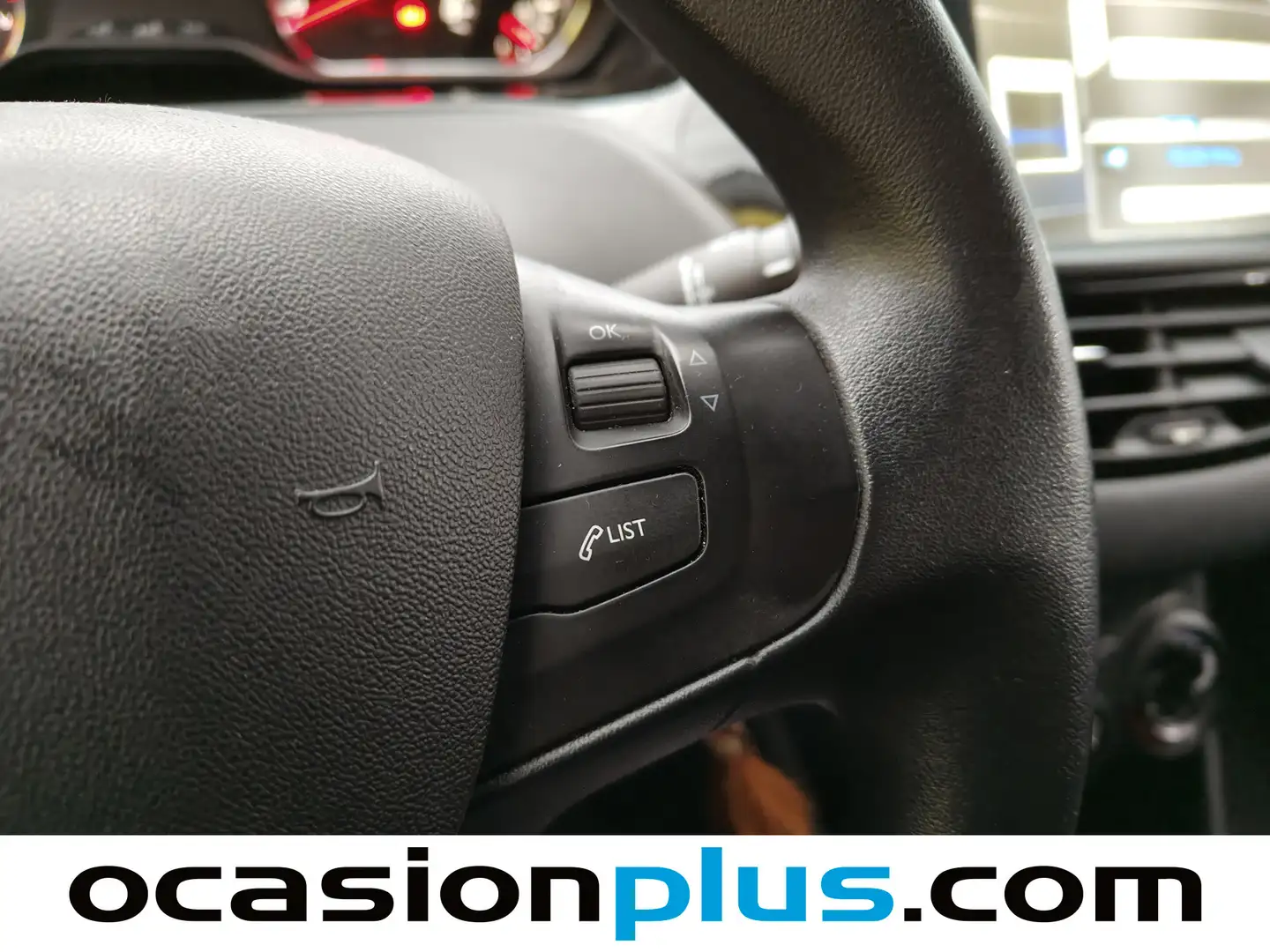 Foto Peugeot 208 Peugeot 208 1.2 VTi Active  (82 CV)