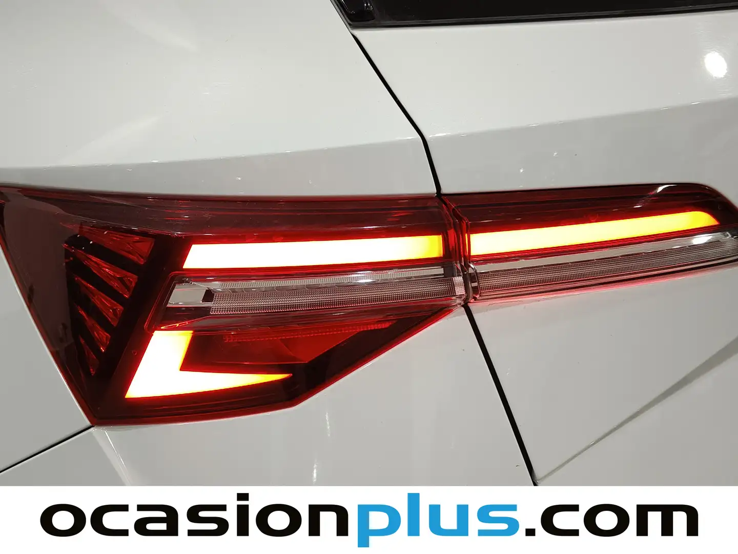 Foto Skoda Karoq Skoda Karoq 2.0 TDI Selection (115 CV)