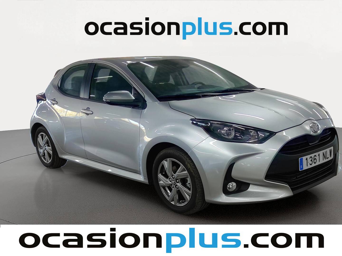 Foto delantera Toyota Yaris Toyota Yaris 120H Active Plus (116 CV) derecha