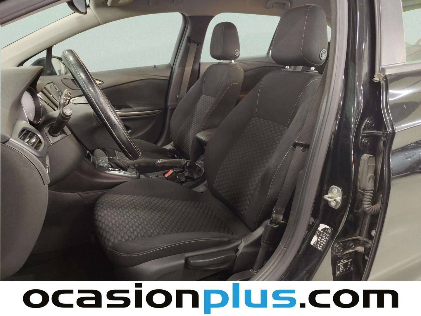 Foto asientos delanteros Opel Astra Opel Astra Sports Tourer 1.6 CDTI Excellence Auto (136 CV)