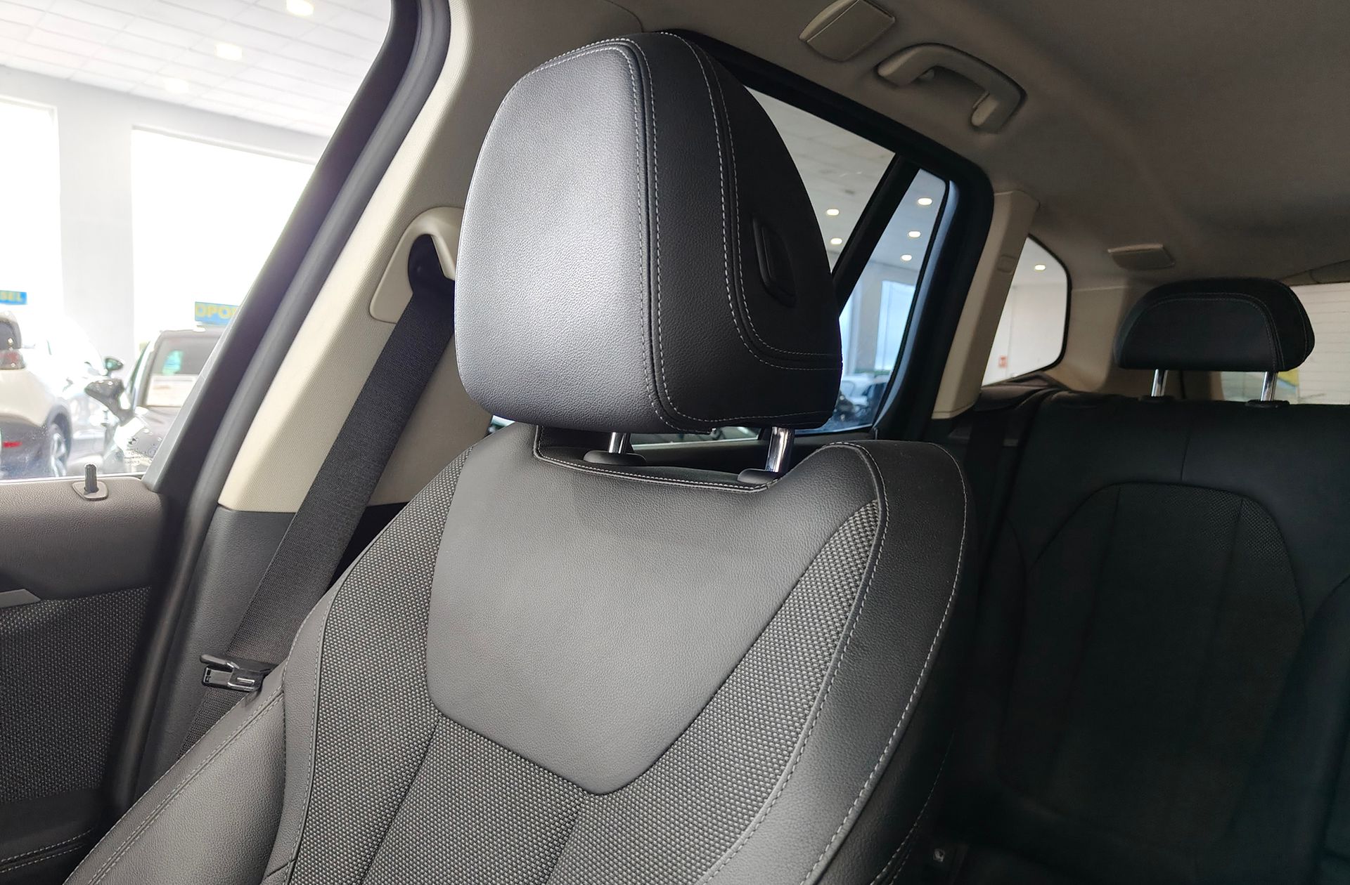 BMW X3 xDrive20i - foto 11