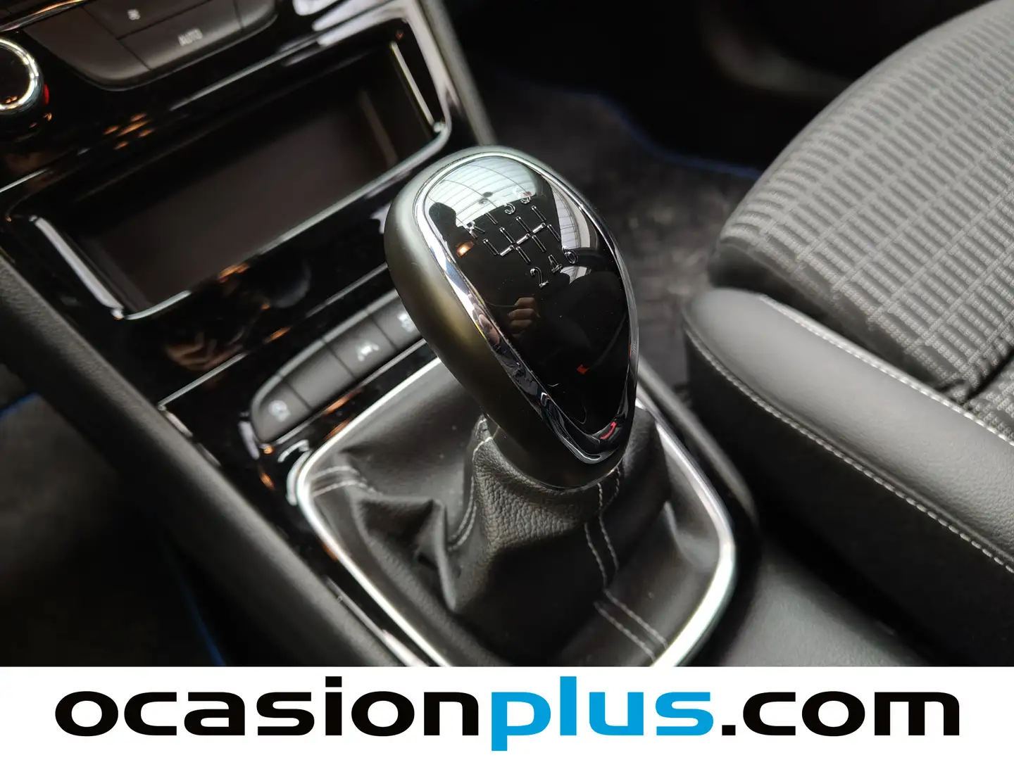 Foto Opel Astra Opel Astra 1.2 Turbo SHR Elegance (145 CV)