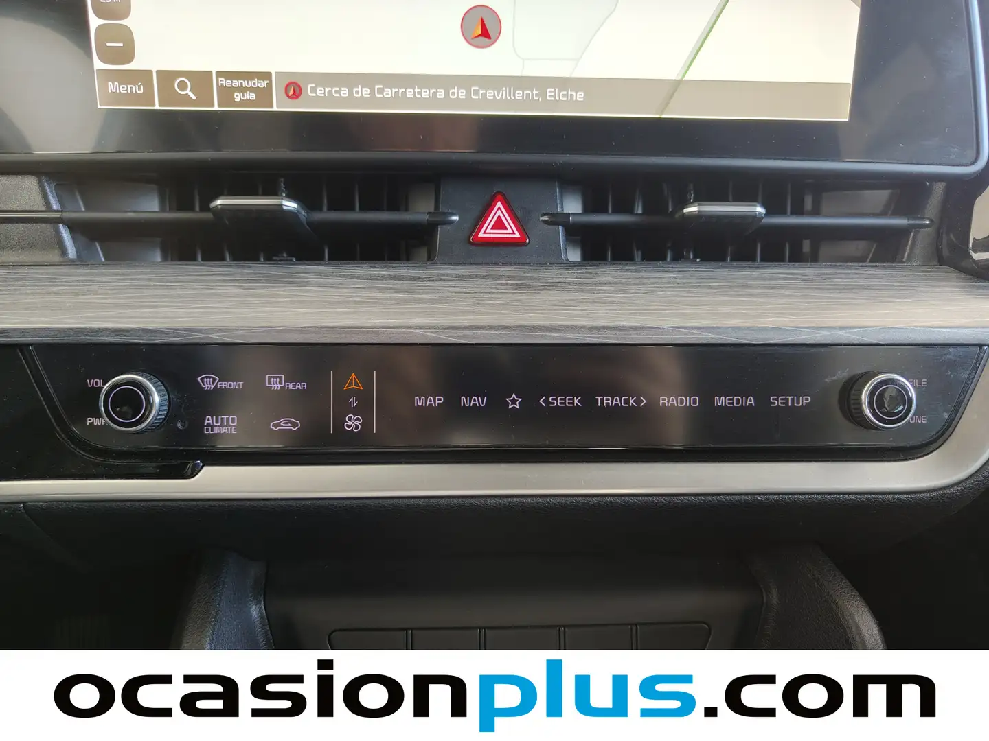 Foto KIA Sportage Kia Sportage 1.6 CRDi MHEV Business 4x2 (136 CV)