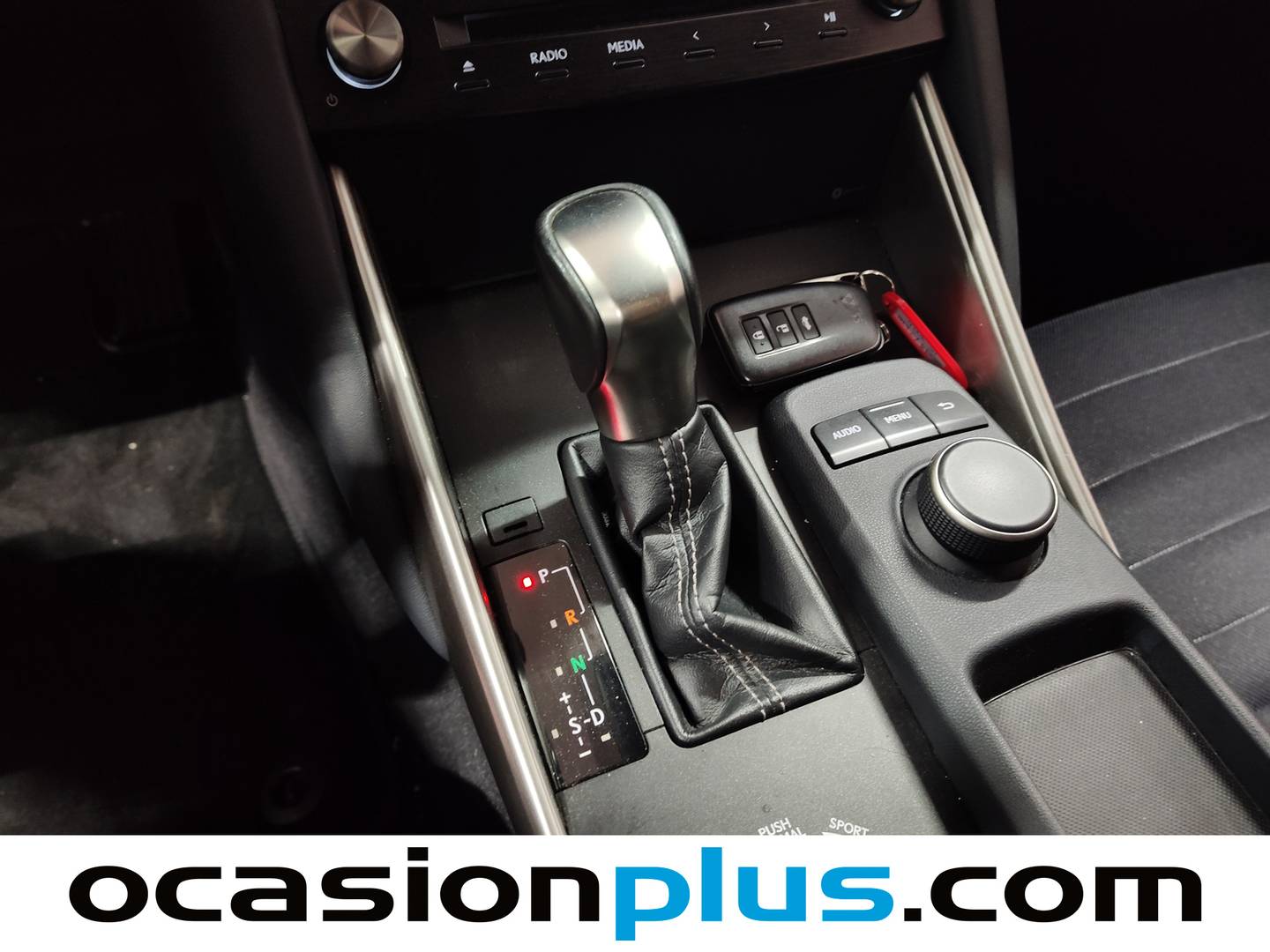 Foto Lexus IS Lexus IS 300h Executive  (223 CV)