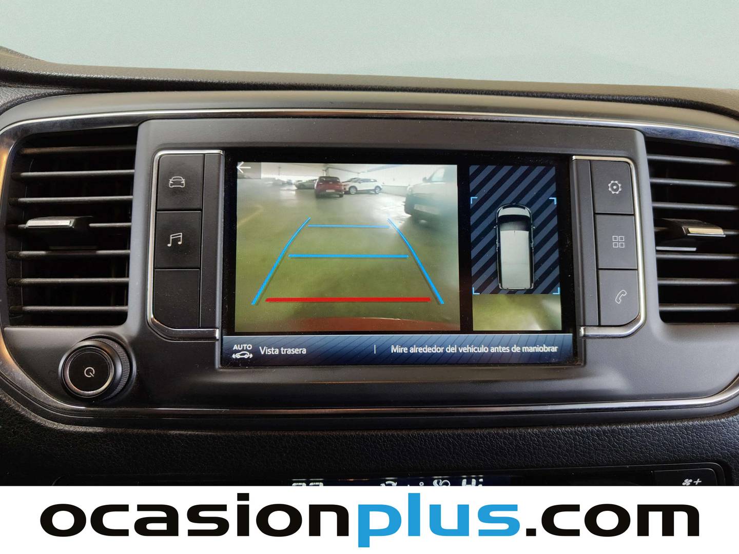 Extras y acabados del Toyota Proace Verso Toyota Proace Verso Combi 1.6 D Family Advance Compact (116 CV) 8 Plazas