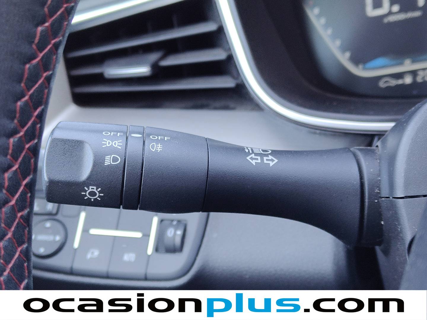 SWM G01 SWM G01 1.5T Luxury  (131 CV) 131cv