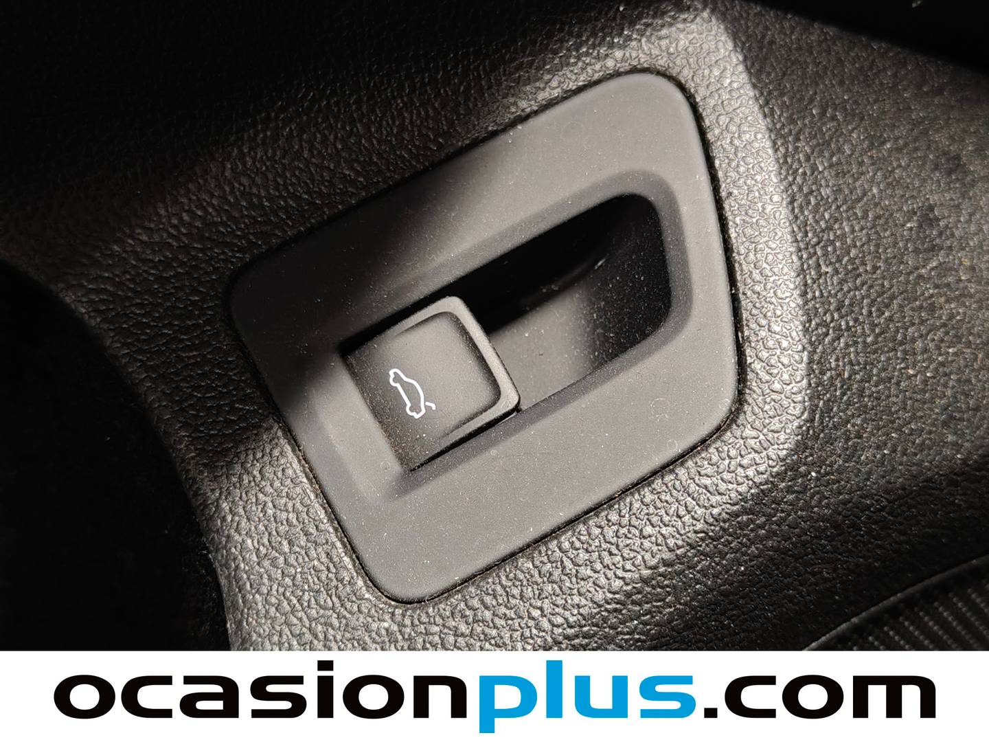 Volkswagen Passat Volkswagen Passat Sport 1.8 TSI BMT (180 CV) DSG gasolina