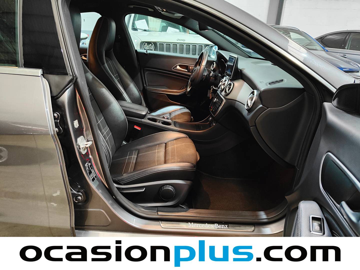 Foto Mercedes CLA Mercedes-Benz CLA 180 (122 CV)