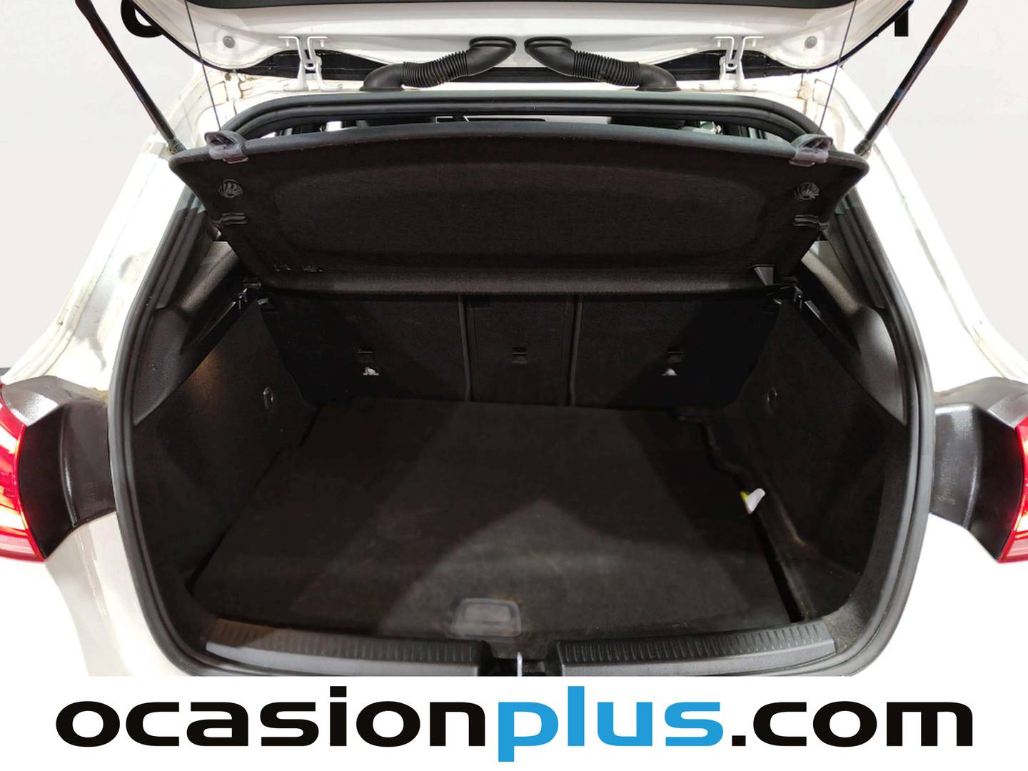 Fotos maletero Mercedes Clase A Mercedes-Benz Clase A 200 d (150 CV)