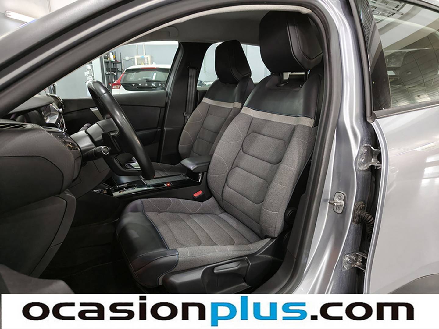 Foto Citroën C4 Citroen C4 PureTech 130 S&S Feel Pack EAT8 (130 CV)