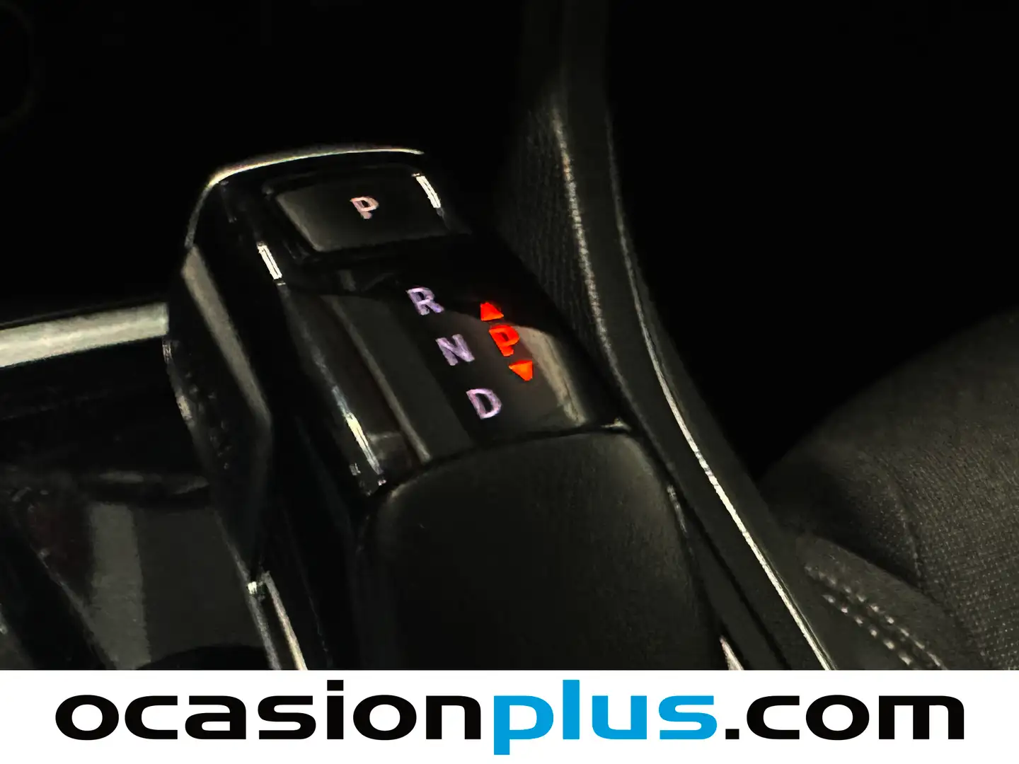 Foto Peugeot 308 Peugeot 308 Allure Pack BlueHDi 130 S&S EAT8 96 kW (130 CV)